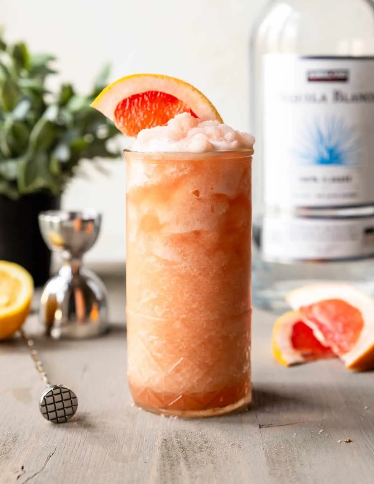 A Frozen Paloma Cocktail