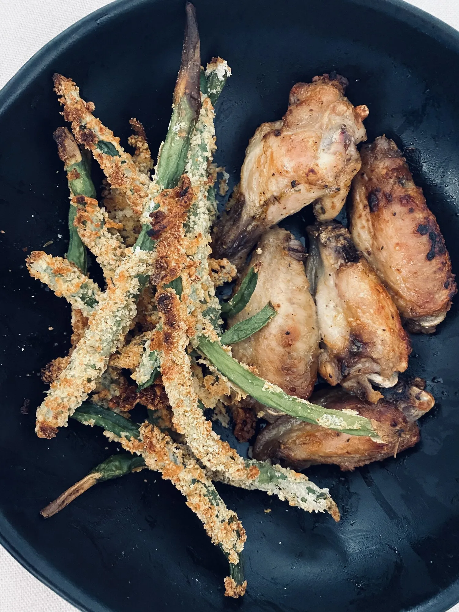 Air Fryer Garlic and Parm Green Bean Fries