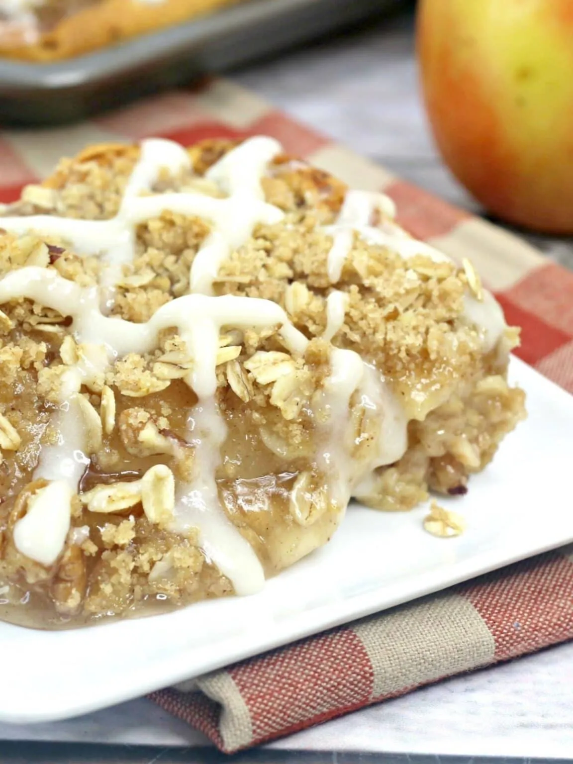 Apple Streusel Slab Pie