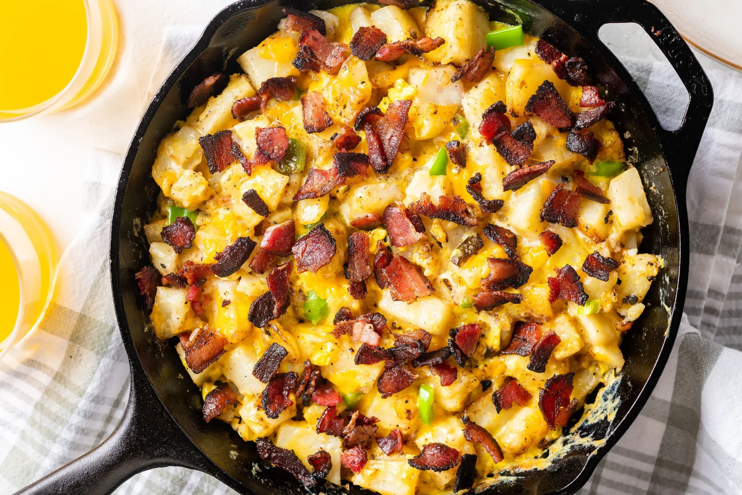 Bacon Egg and Potato Breakfast Skillet