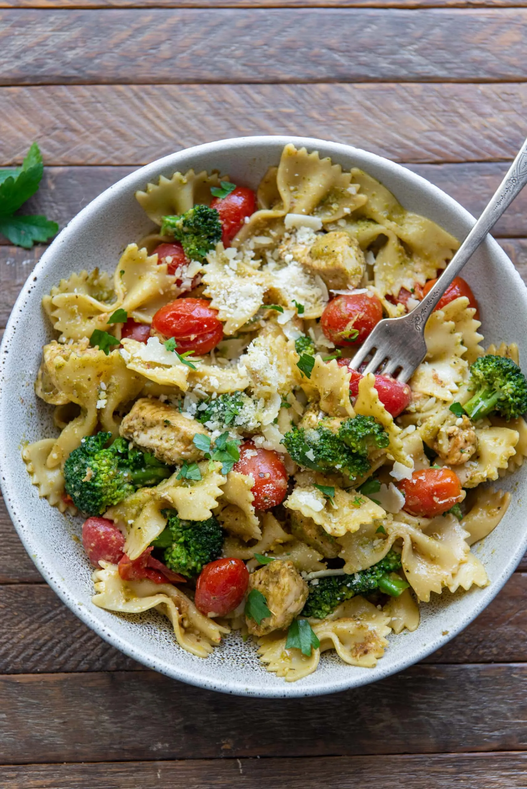 Basil Pesto Chicken Pasta