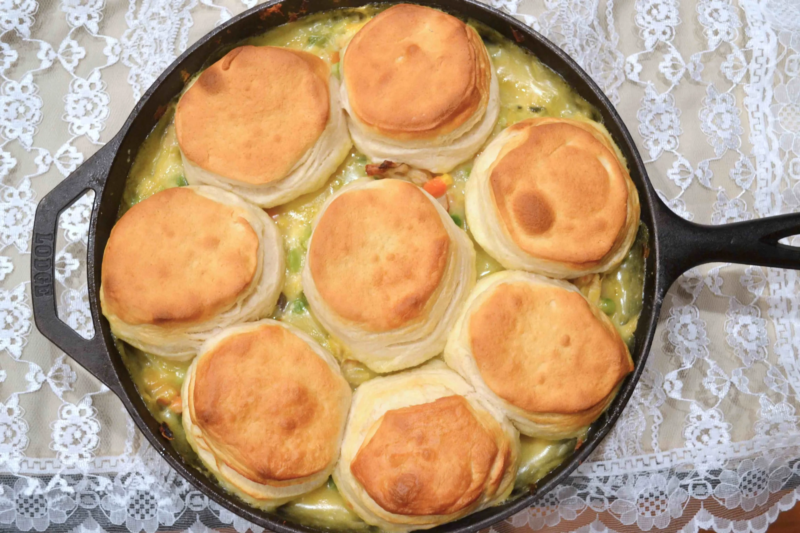 Biscuit Topped Spinach Chicken Pie