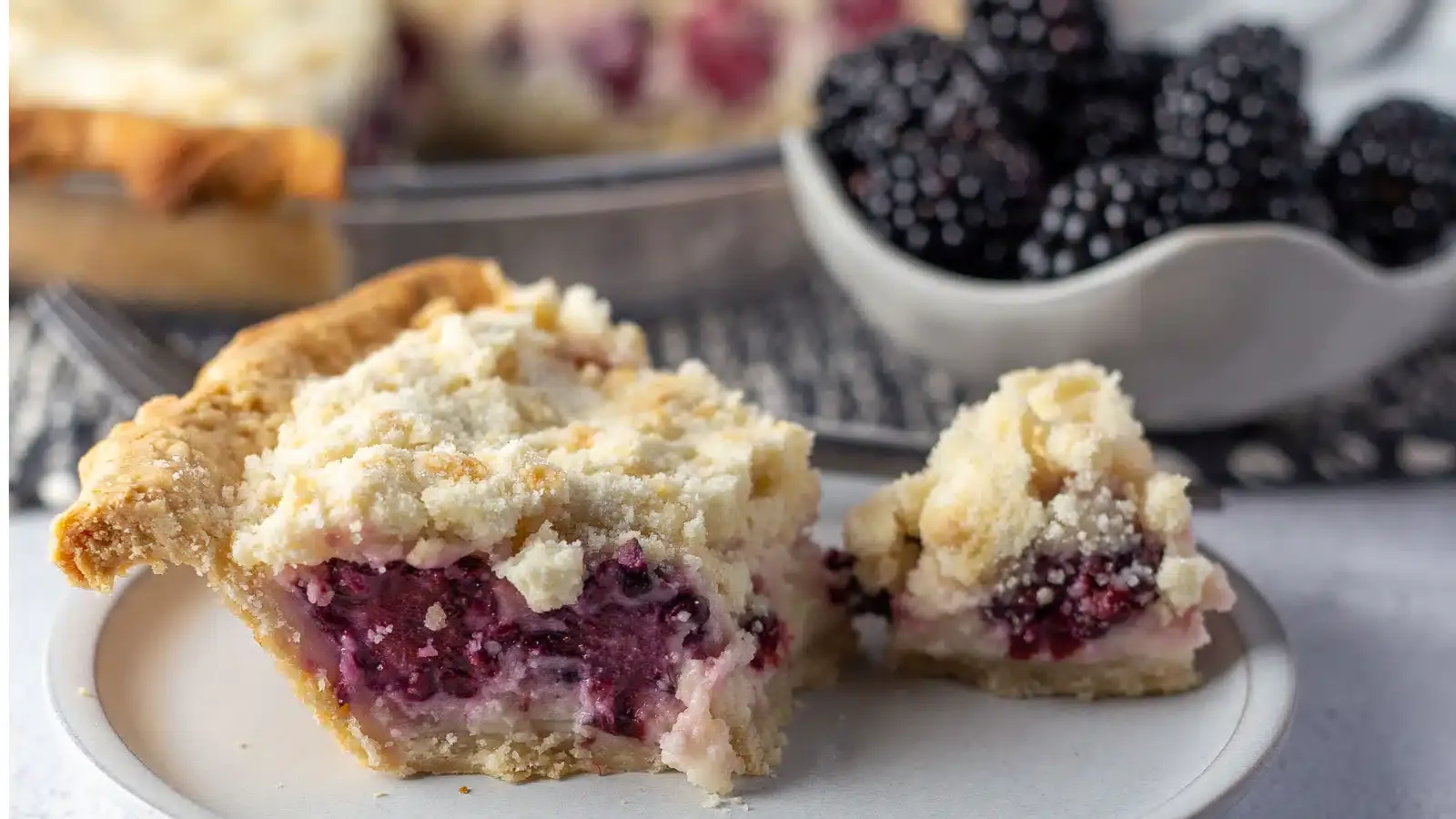 Blackberry Sour Cream Pie
