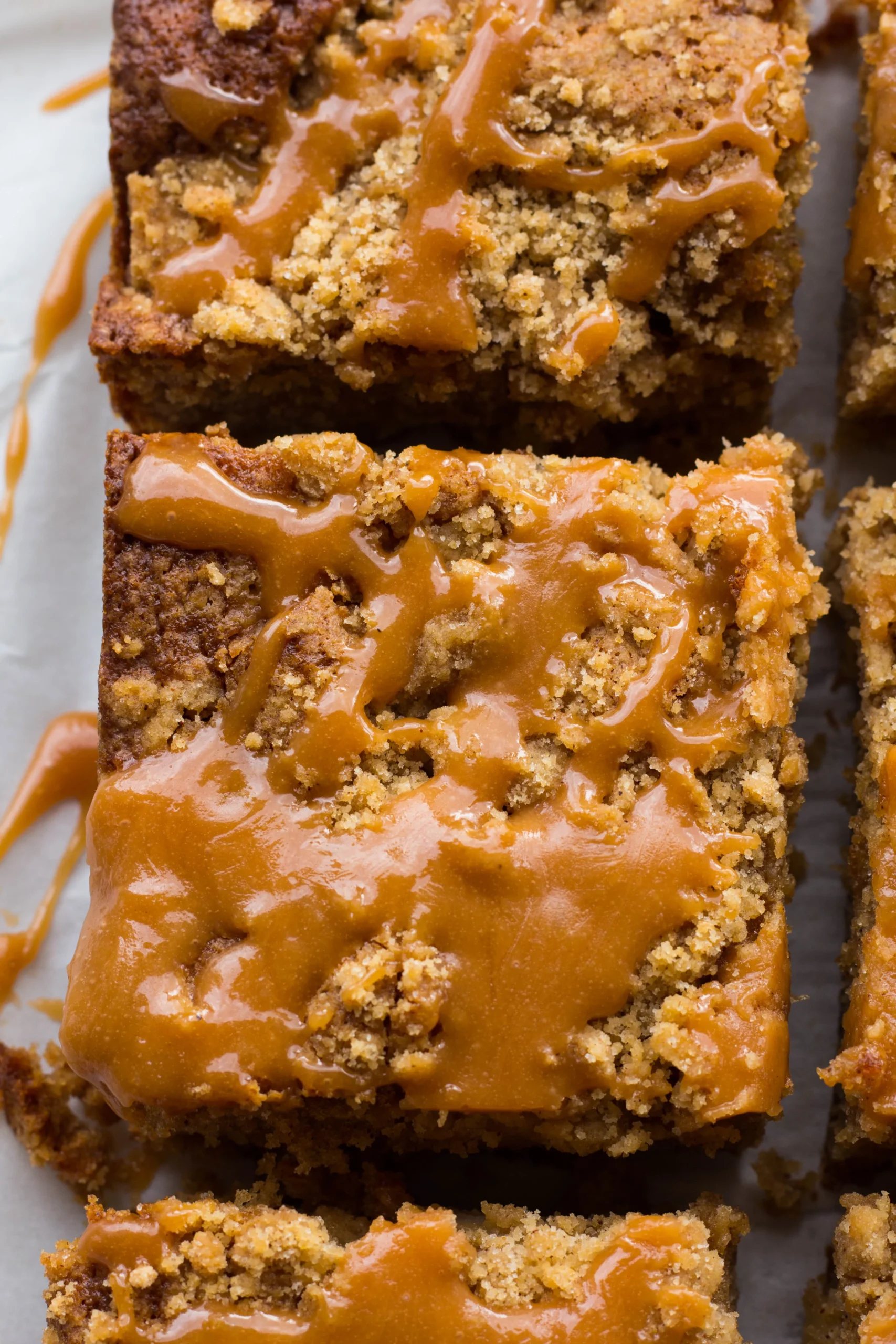 Brown Butter Caramel Apple Crumb Cake