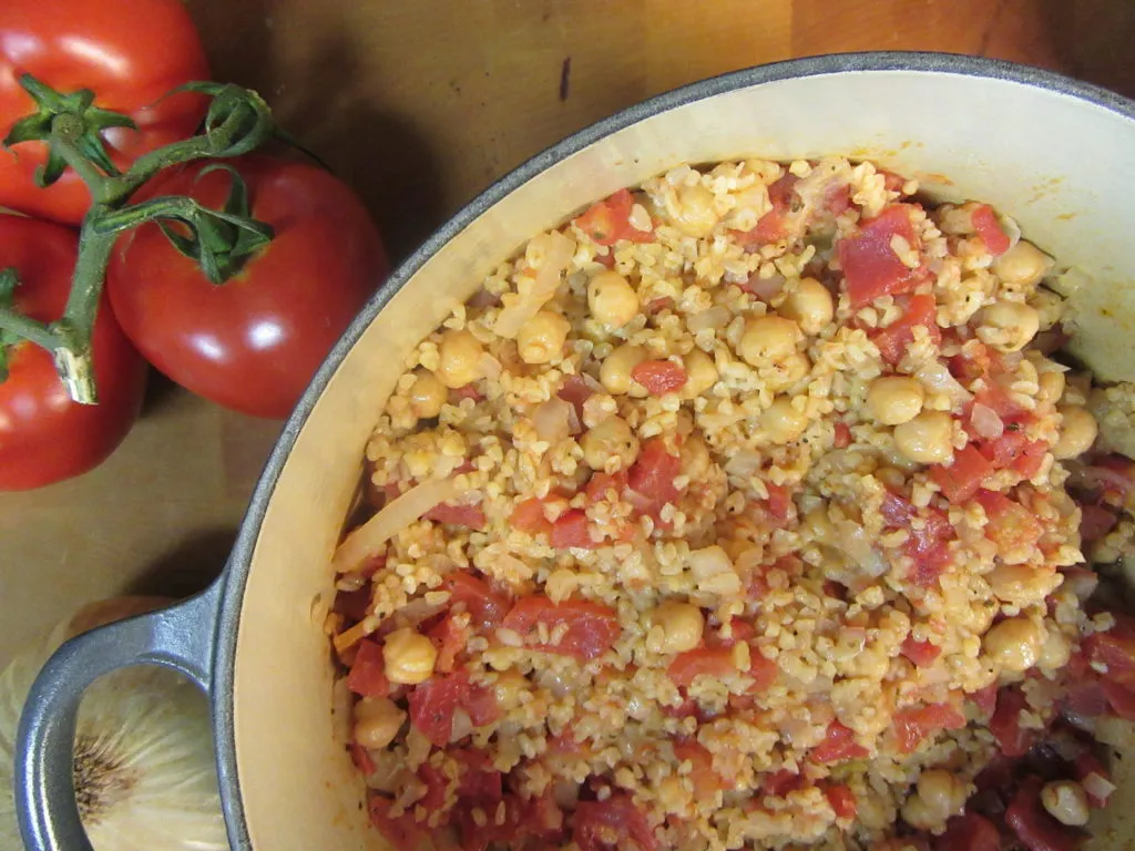 Bulgur and Garbanzo Bean Pilaf