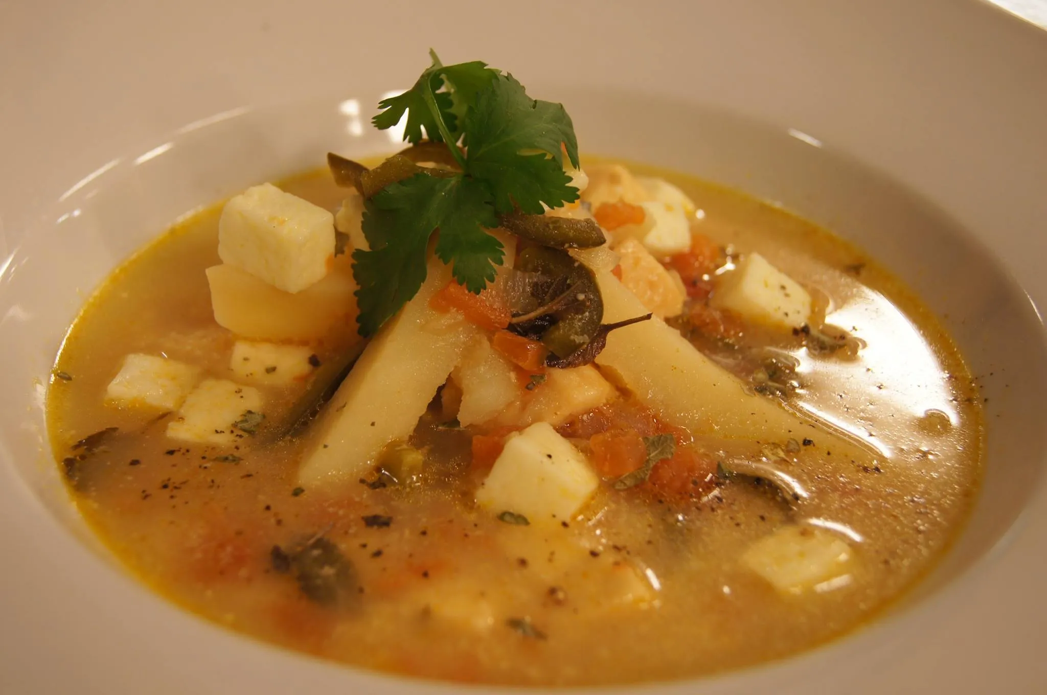 Caldo de Papa y Queso