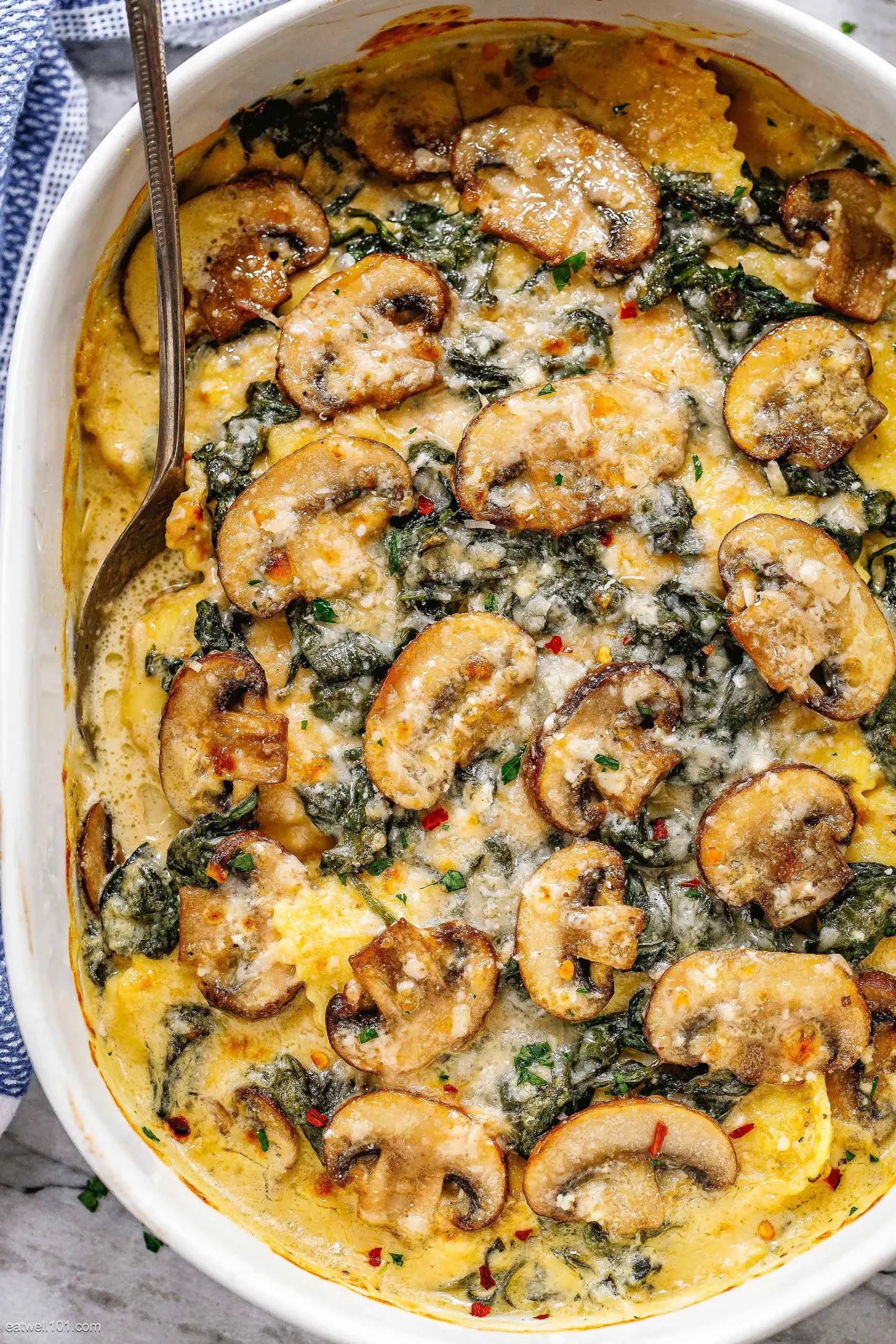 Cheesy Mushroom Spinach Pasta Bake