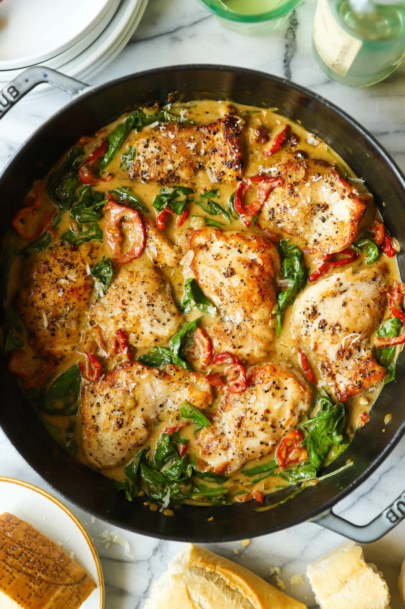 Chicken Asparagus and Sun Dried Tomatoes Skillet