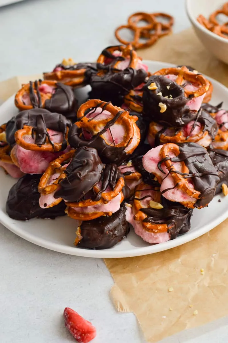 Chocolate Dipped Strawberry Yogurt Pretzel Bites