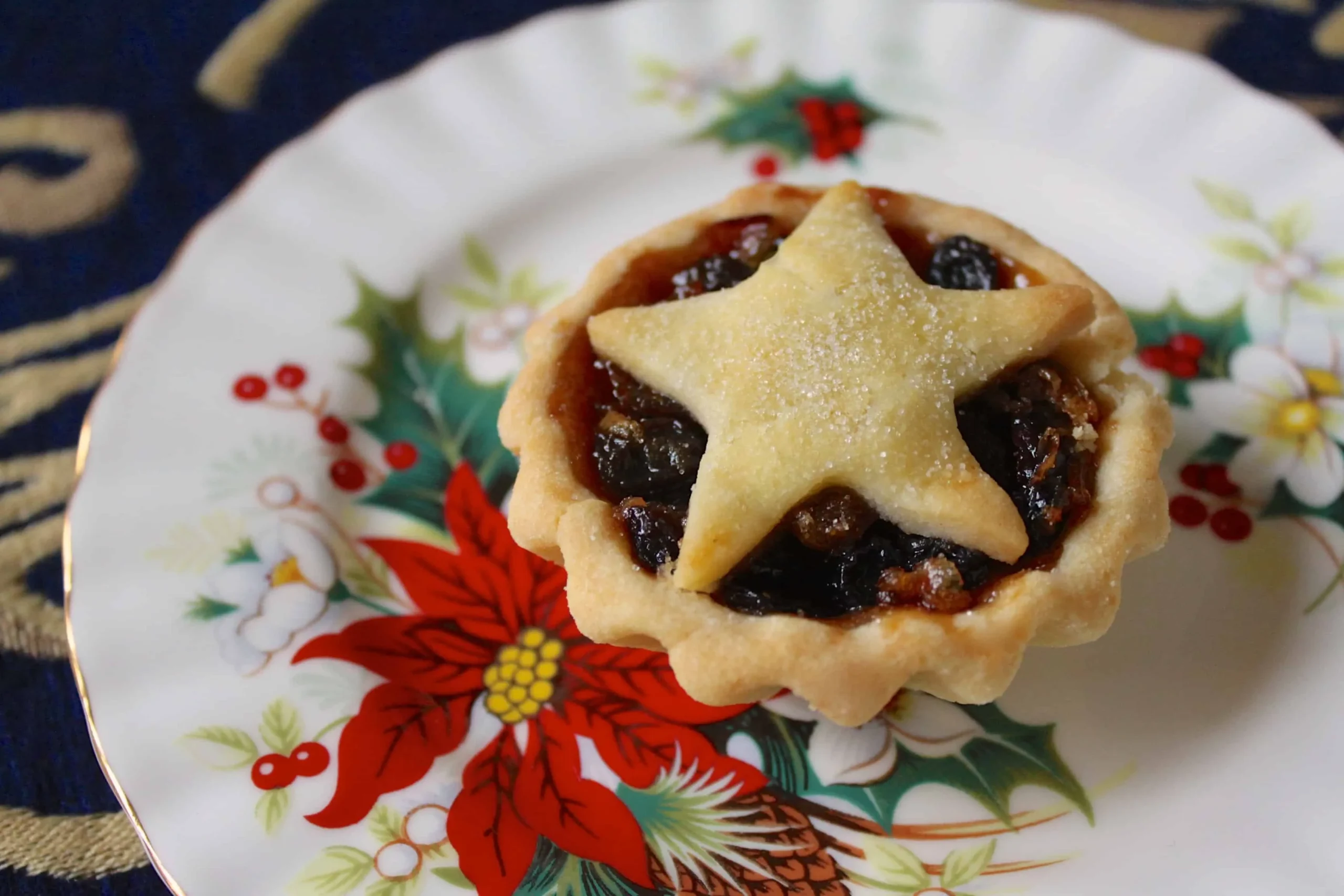 Christmas Mince Pies with Beetroot Pastry