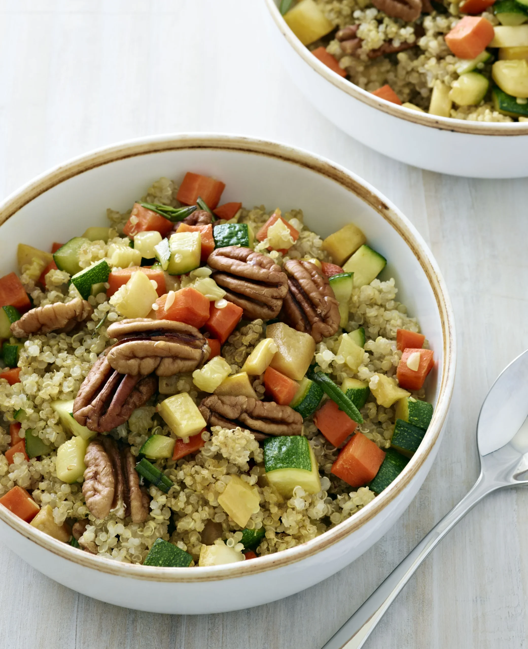 Cinnamon Toasted Pecan Breakfast Quinoa