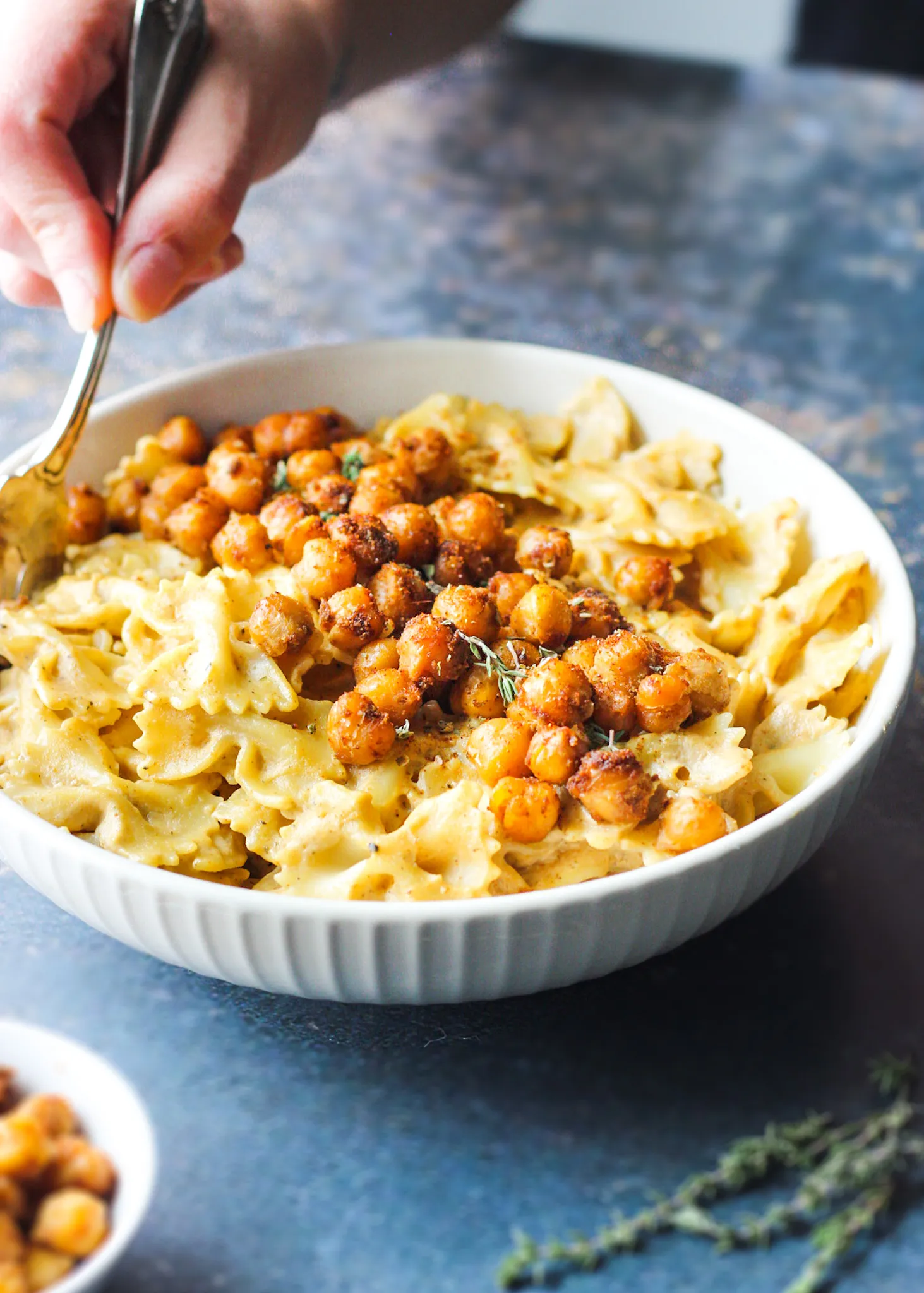 Creamy Chickpeas with Pasta