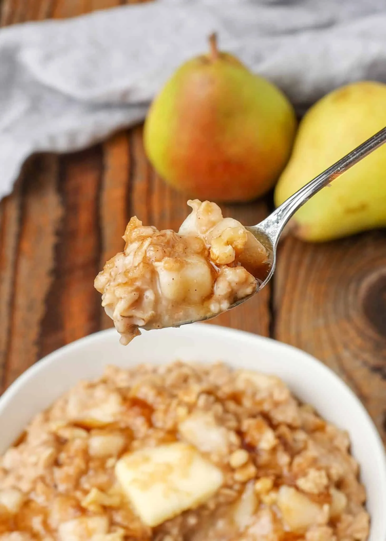 Creamy Coconut Oatmeal with Spiced Pears