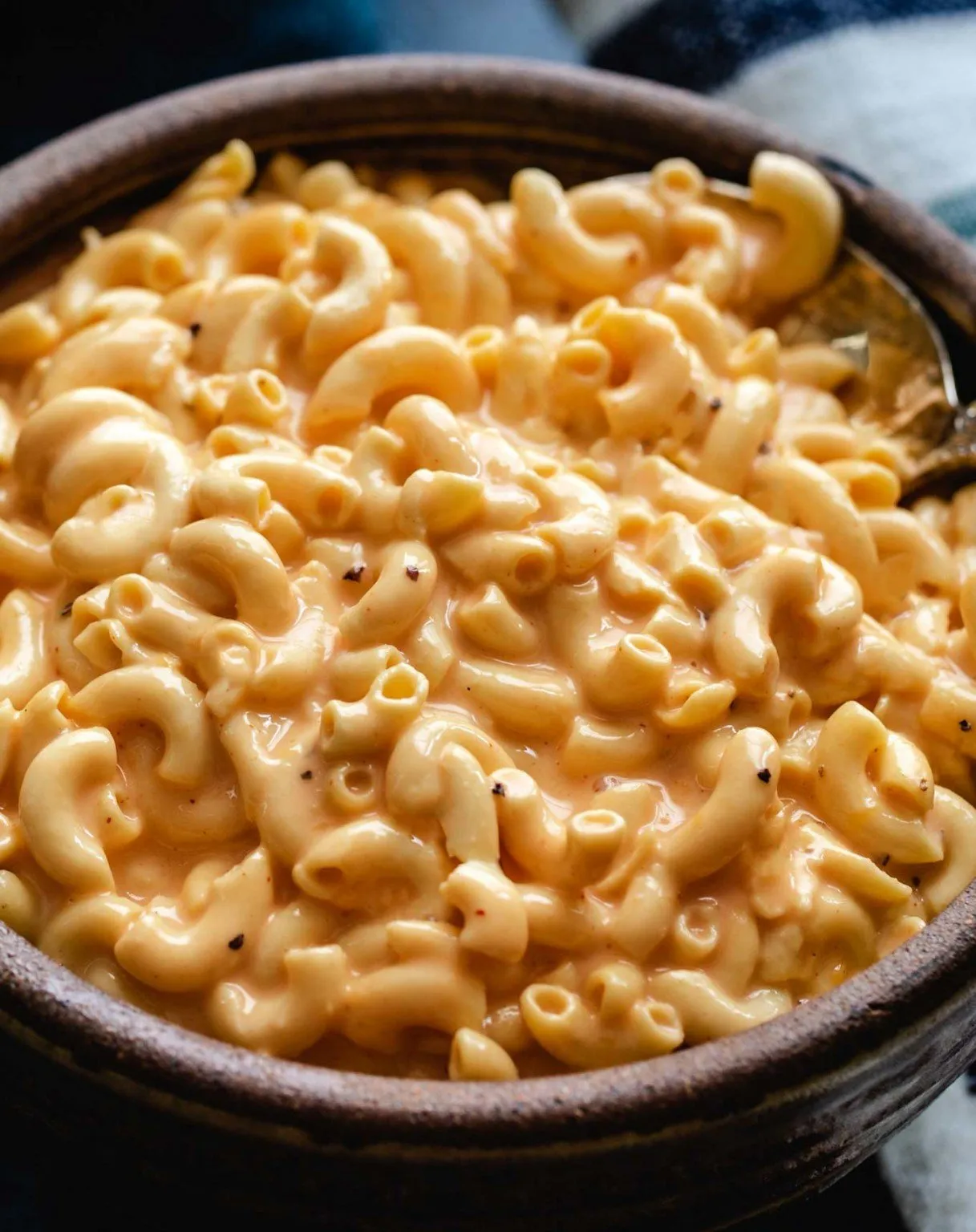 Creamy Crock Pot Macaroni and Cheese