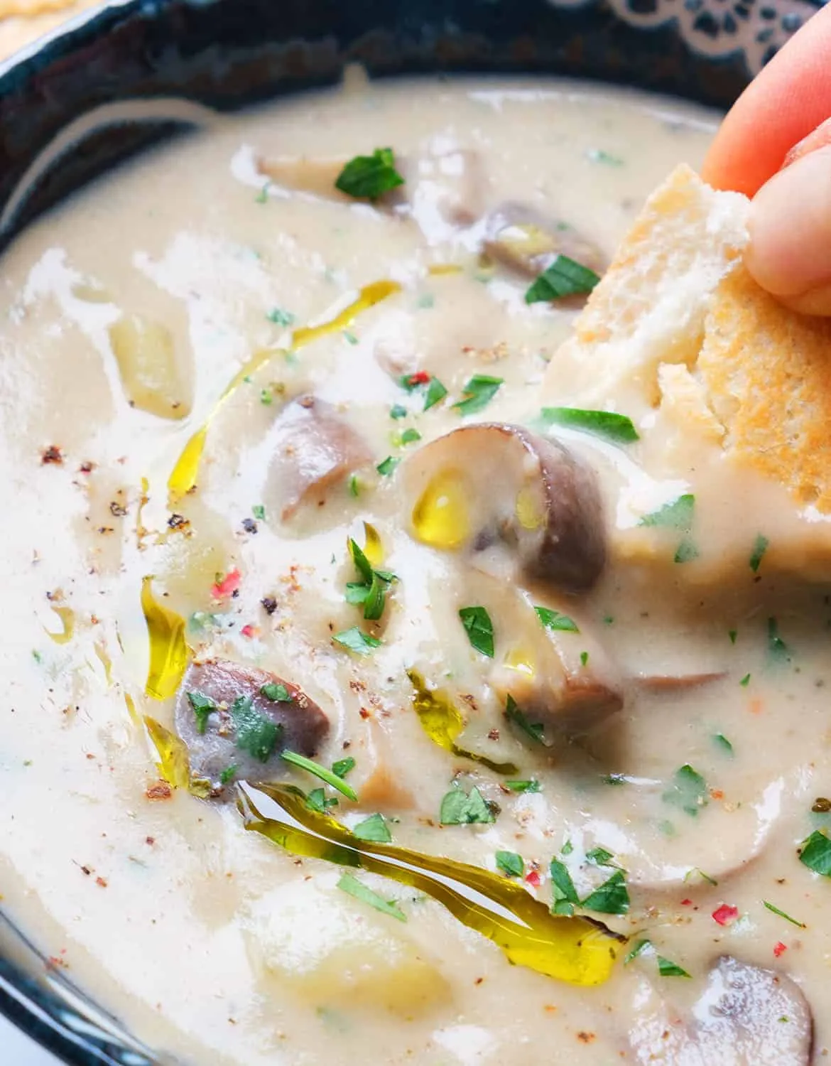 Creamy Mushroom and Potato Soup
