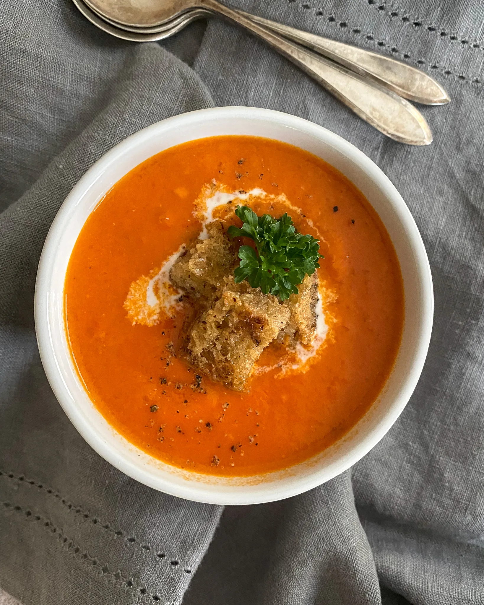 Creamy Red Bell Pepper Soup