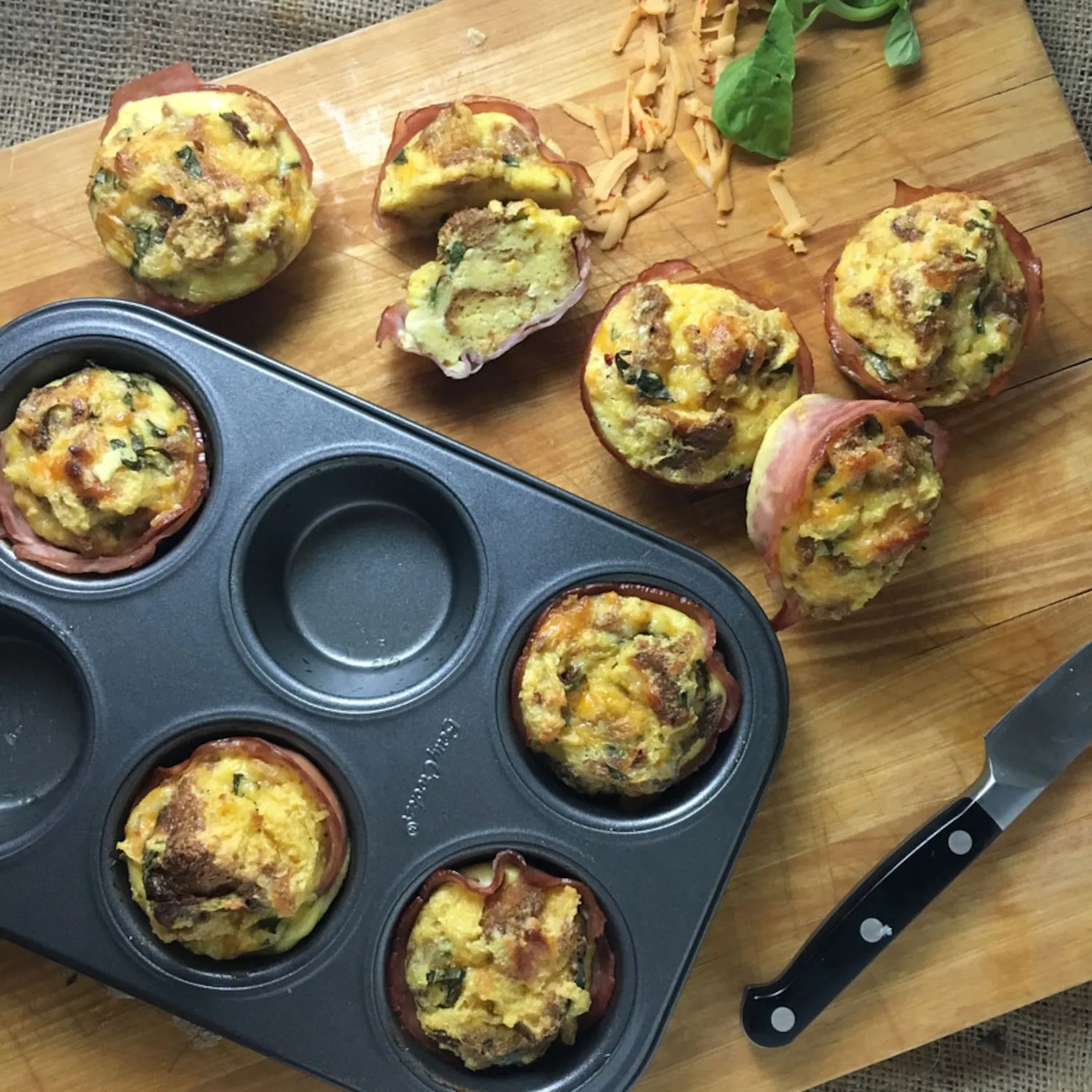 Crisp Ham and Egg Cups