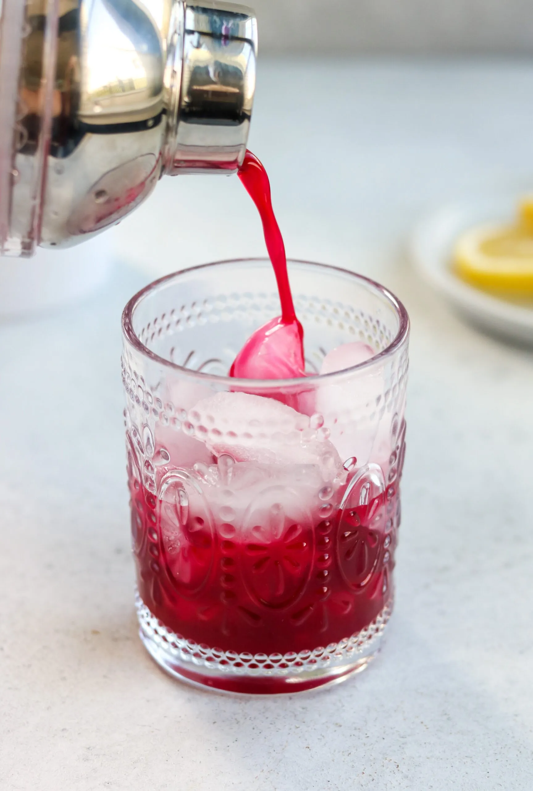 Crisp Refreshing Lemon Blueberry Mocktail