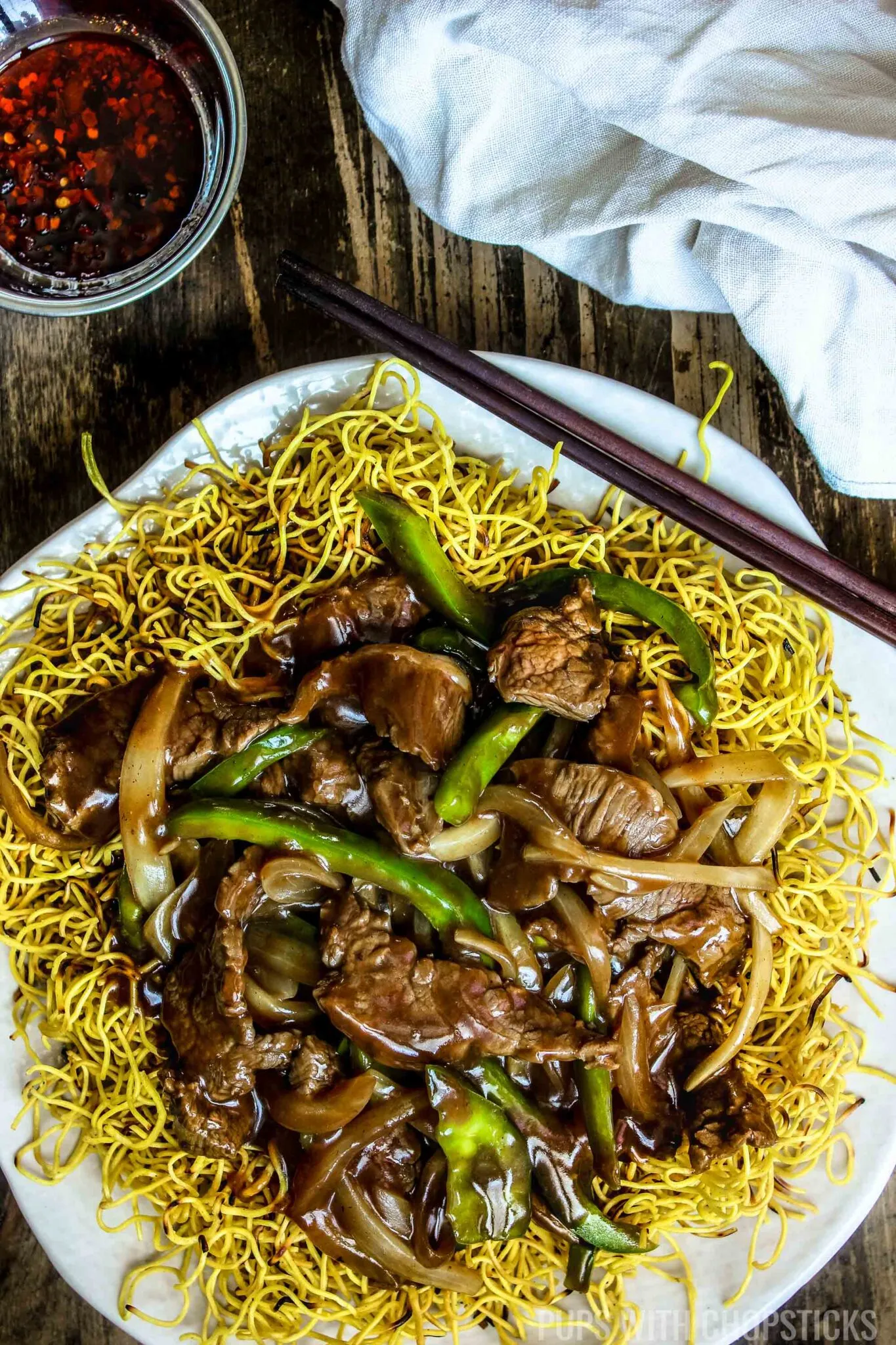 Crispy Cantonese Beef Chow Mein