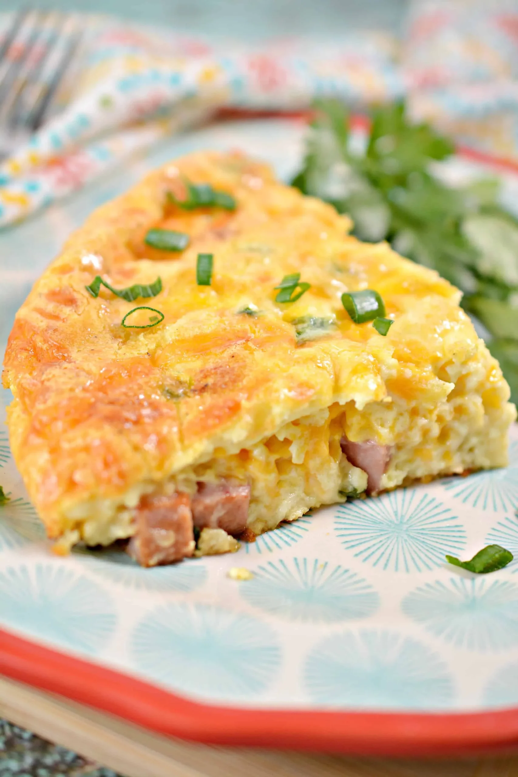 Crustless Ham and Cheddar Quiche