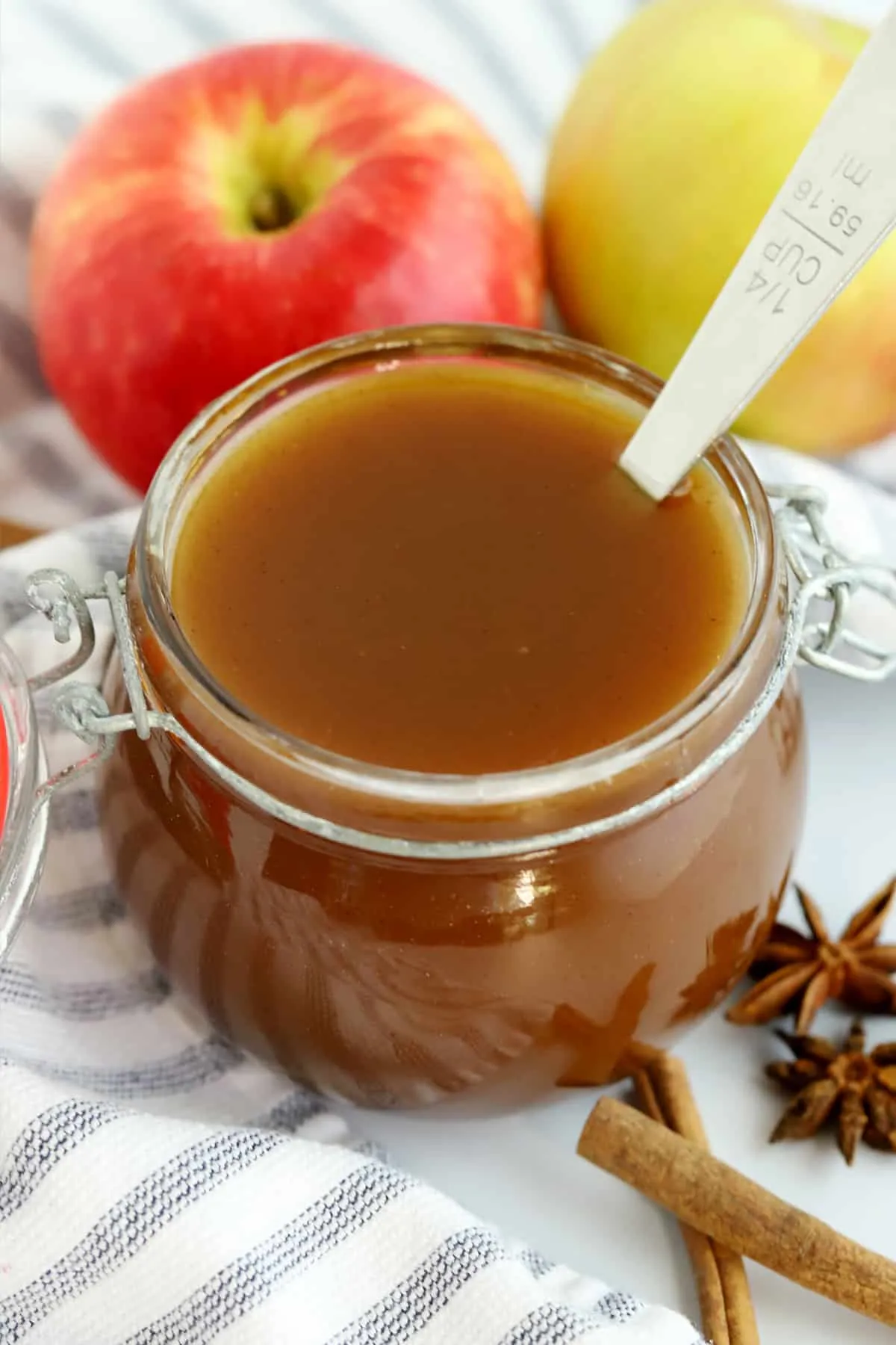 Easy Homemade Apple Cider Syrup