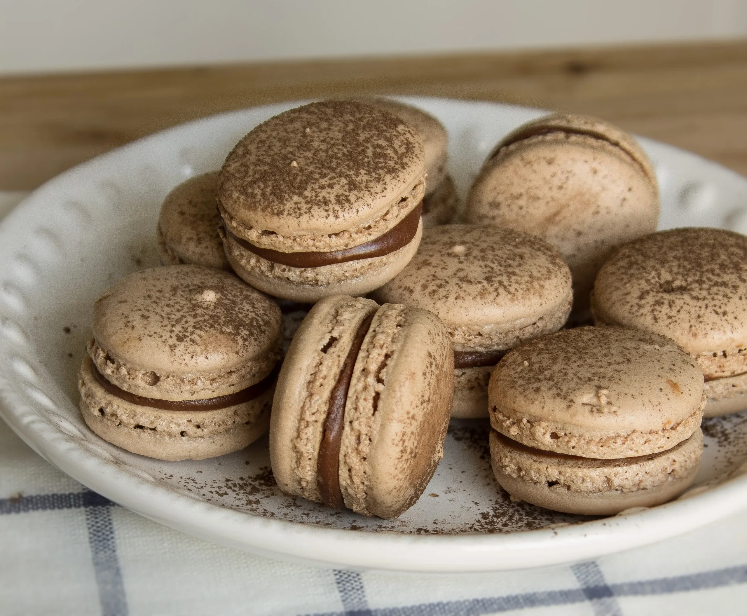 French Macarons with Nutella