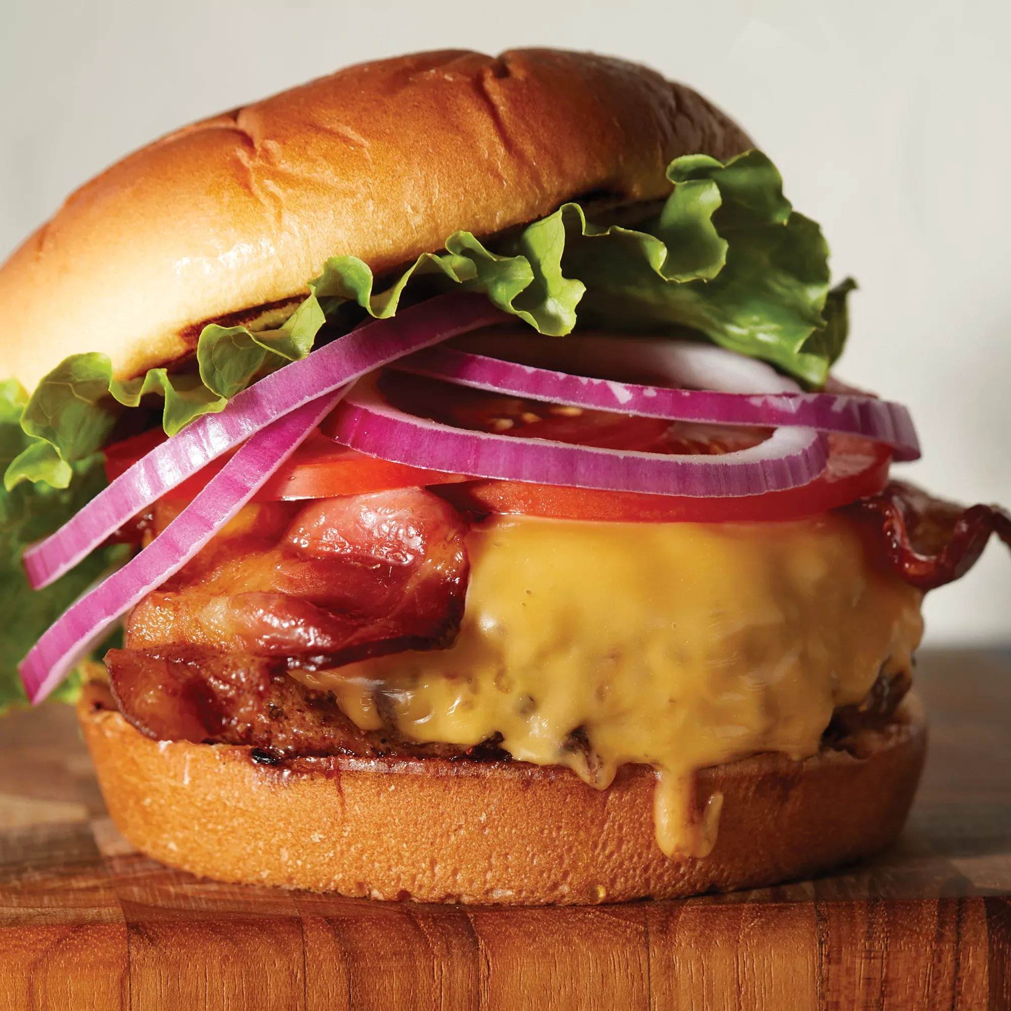 Garlic Butter Bacon Cheeseburger