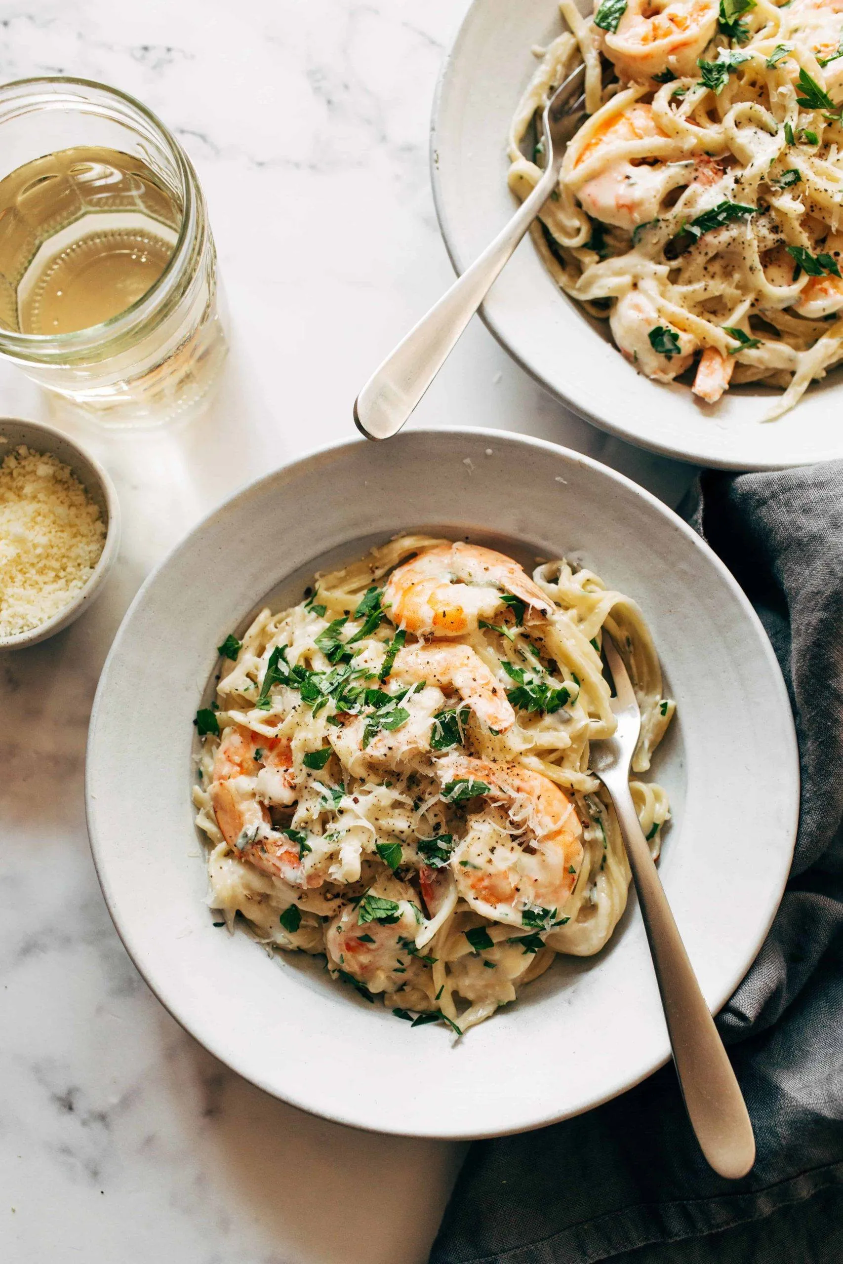 Garlic Butter White Wine Shrimp Linguine
