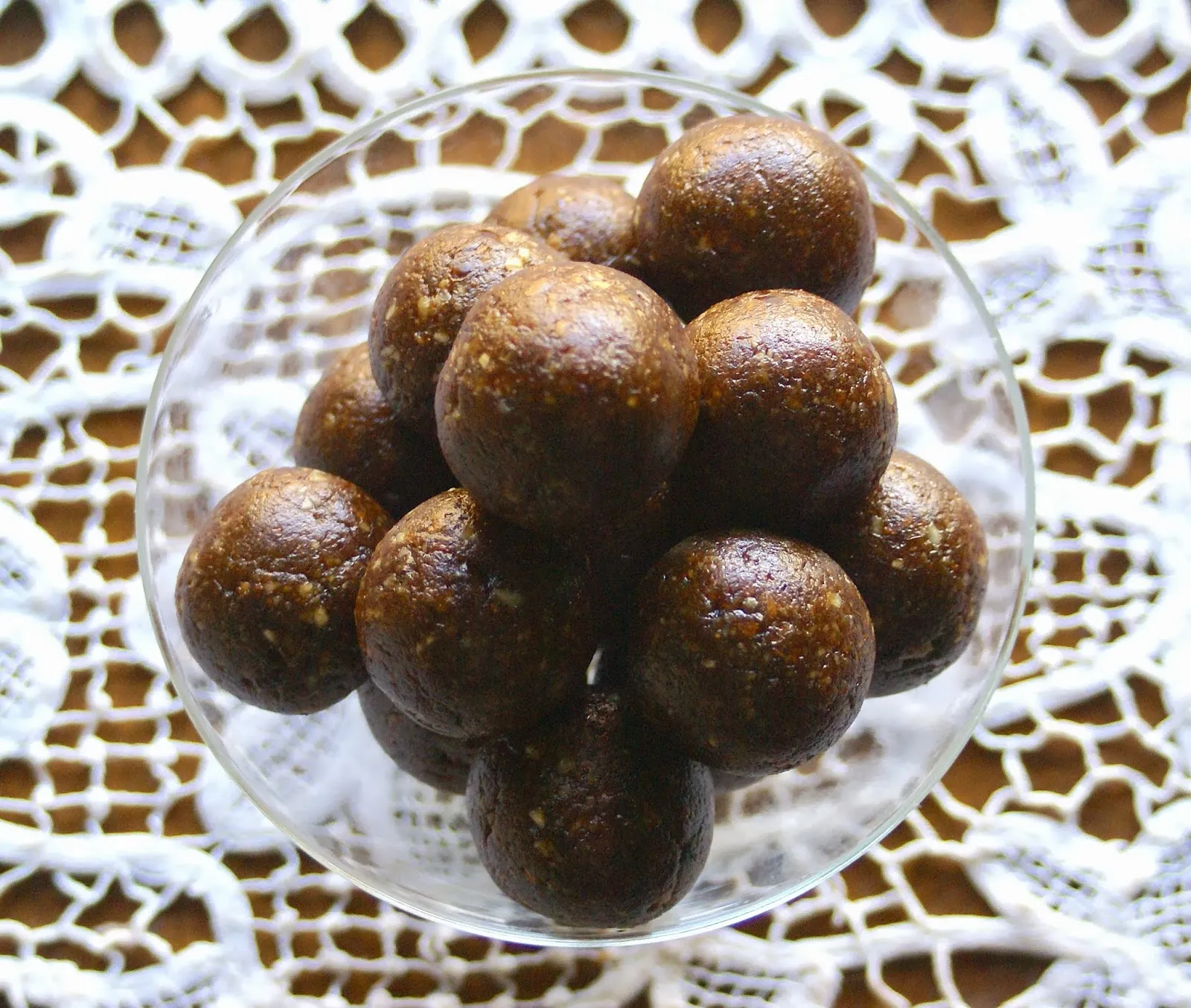 Gingerbread Cookie Dough Balls