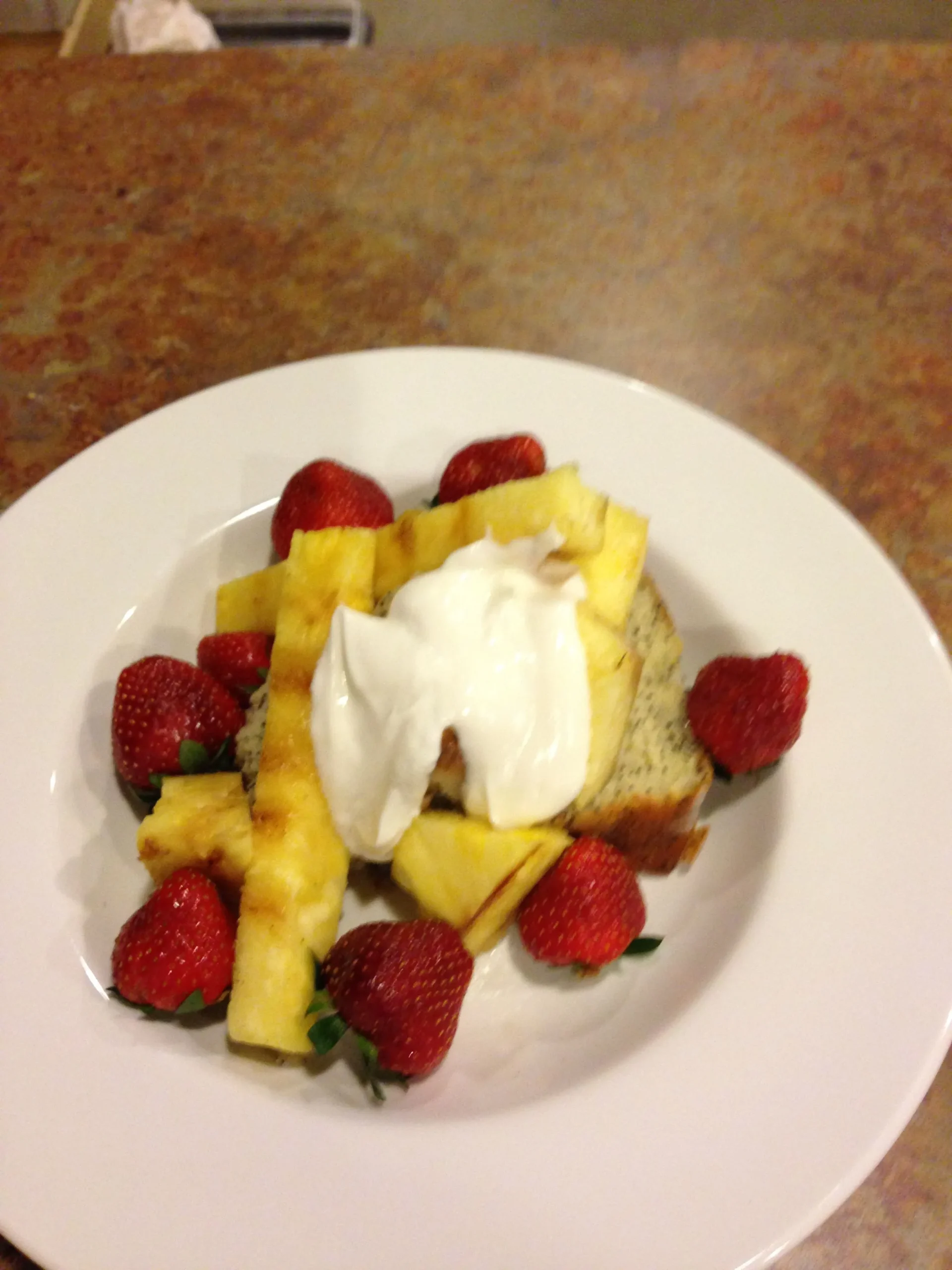 Grilled Pineapple Dessert with Greek Yogurt