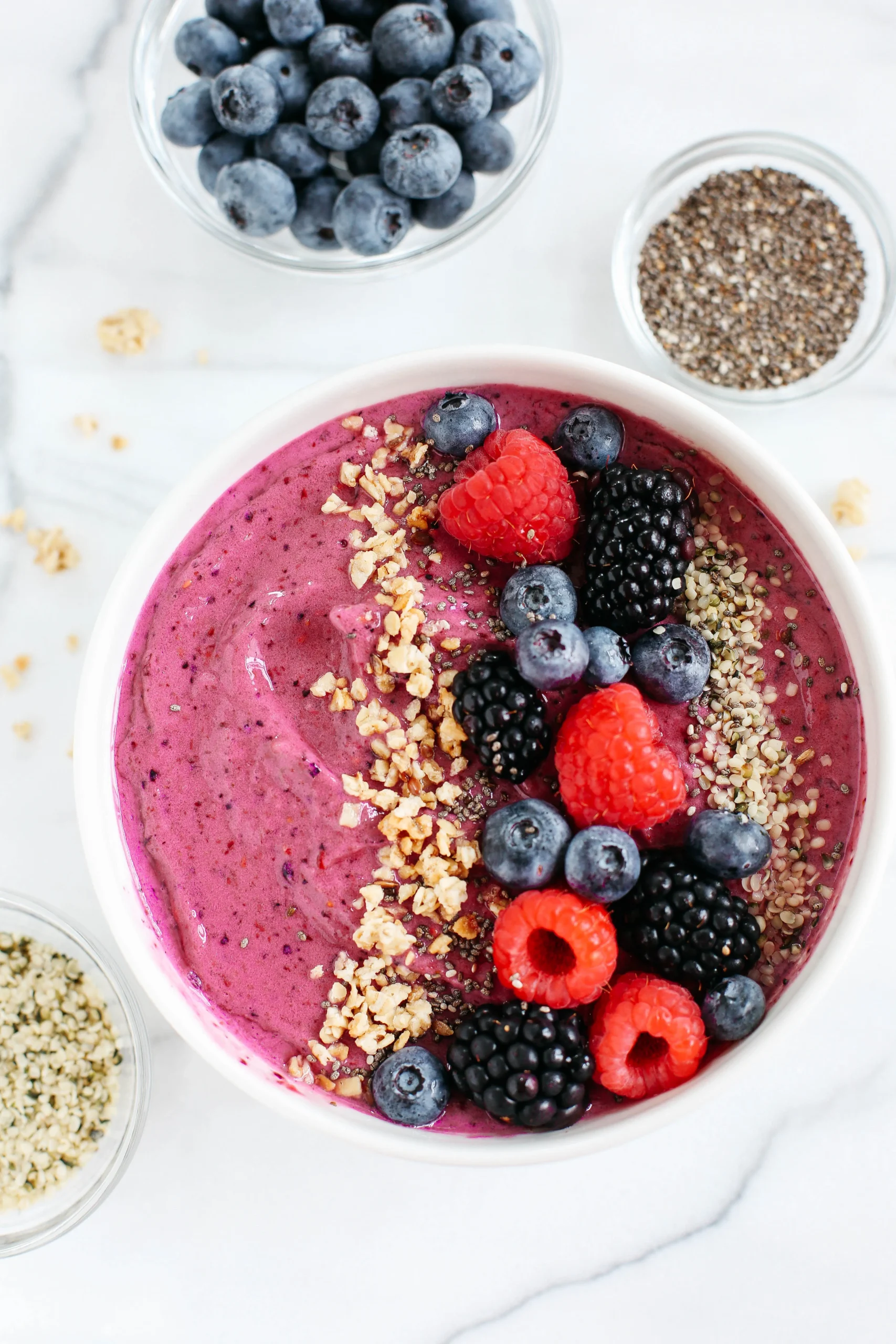 Healthy Berry Smoothie Bowl