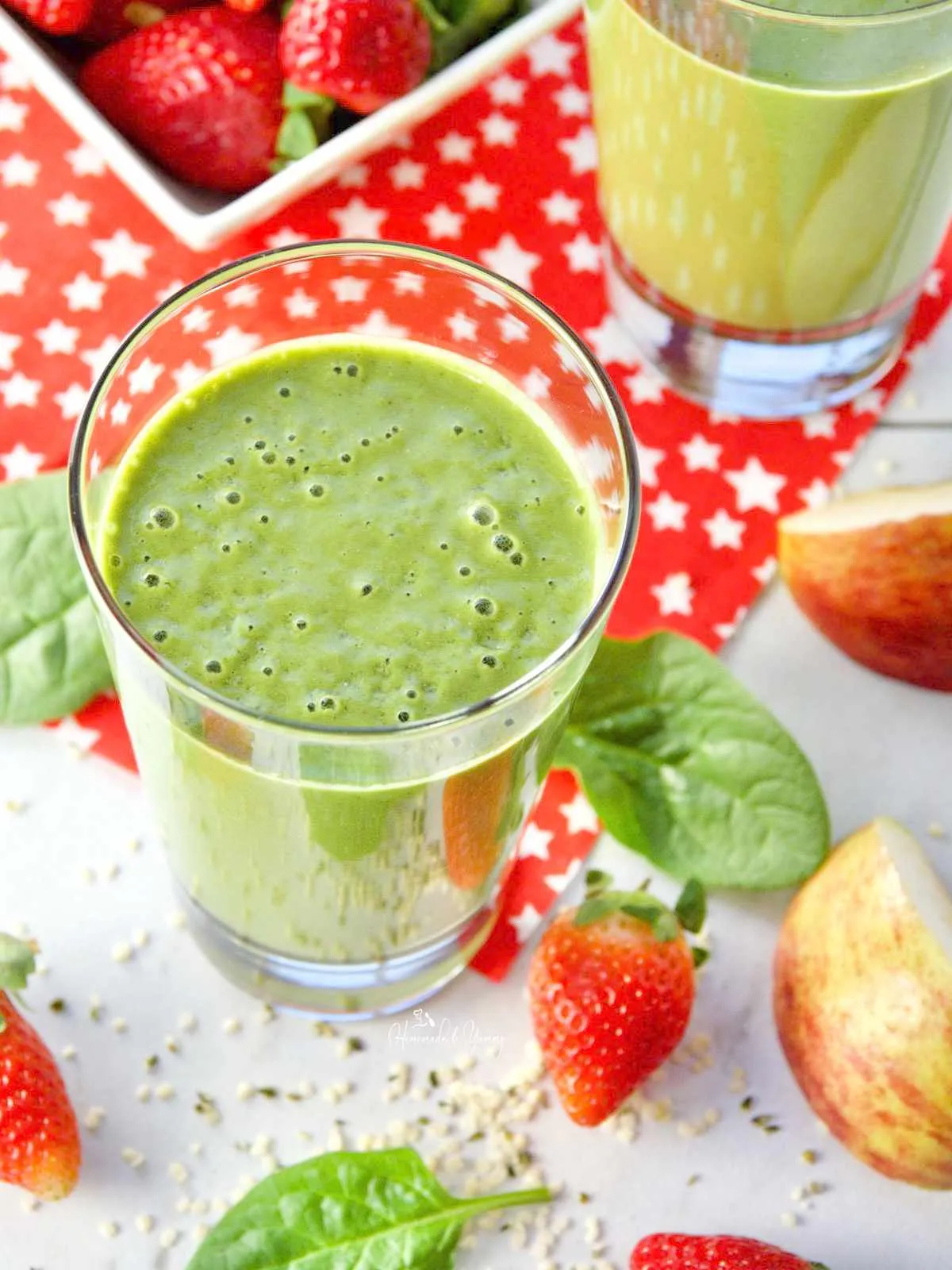Healthy Hemp Heart Clean Green Smoothie