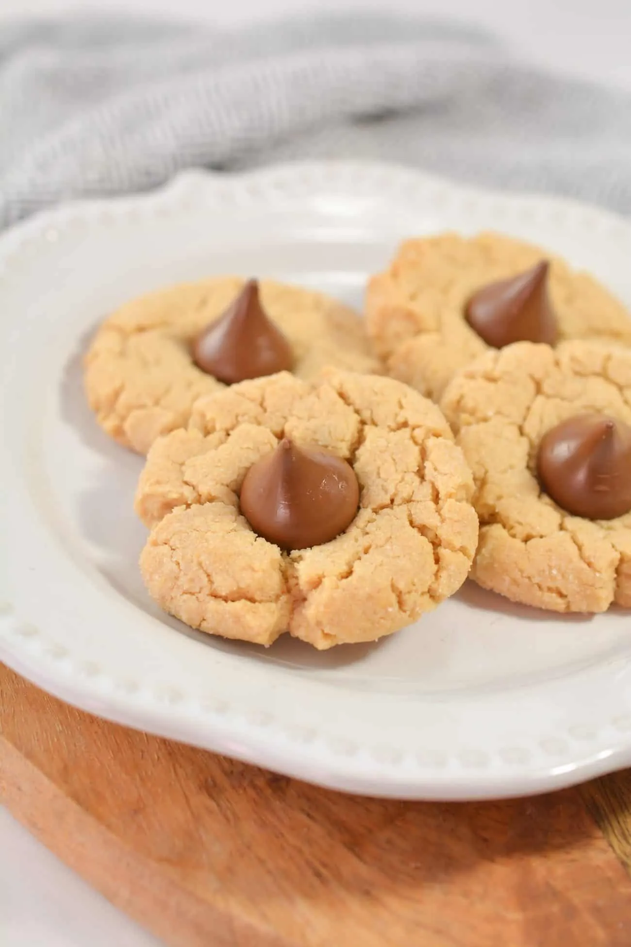 Homemade Peanut Butter Kiss Cookies