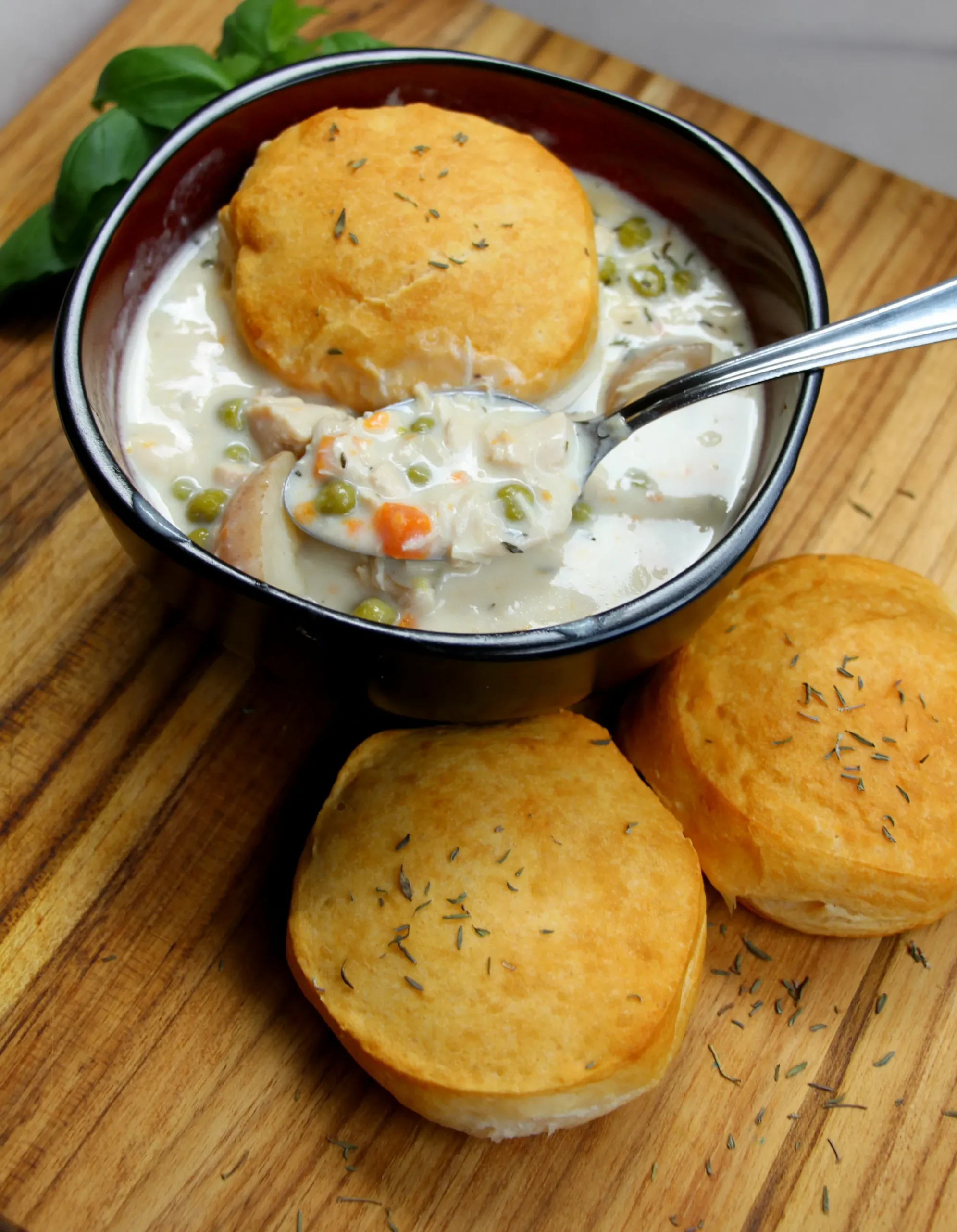 Homemade Slow Cooker Chicken Pot Pie