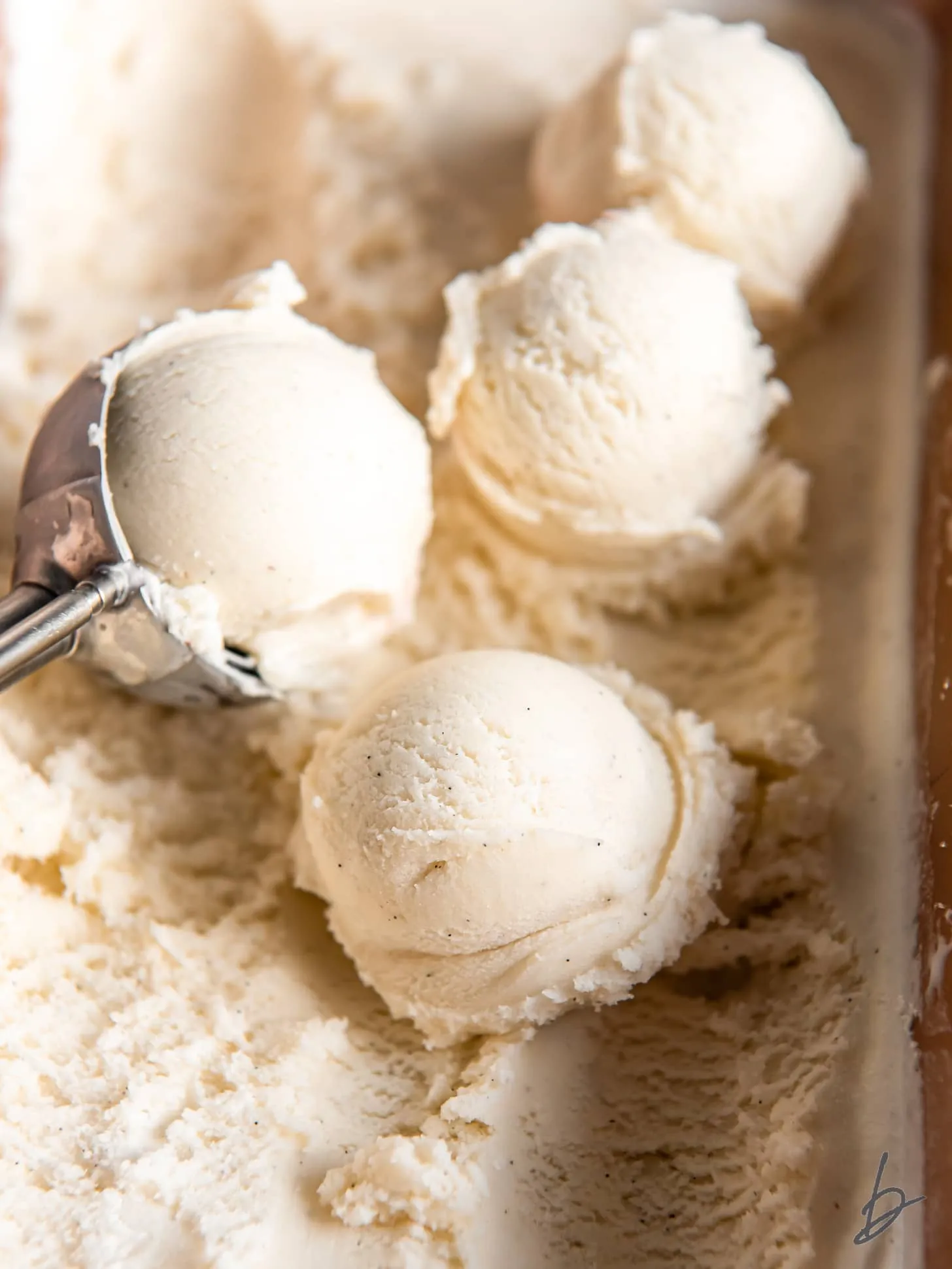 Homemade Vanilla Ice Cream Without Eggs
