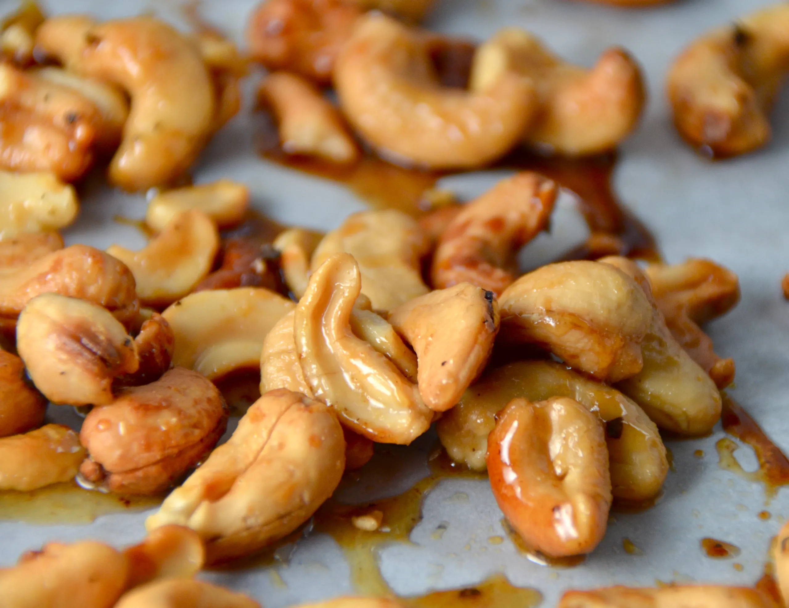 Honey Mustard Roasted Cashews
