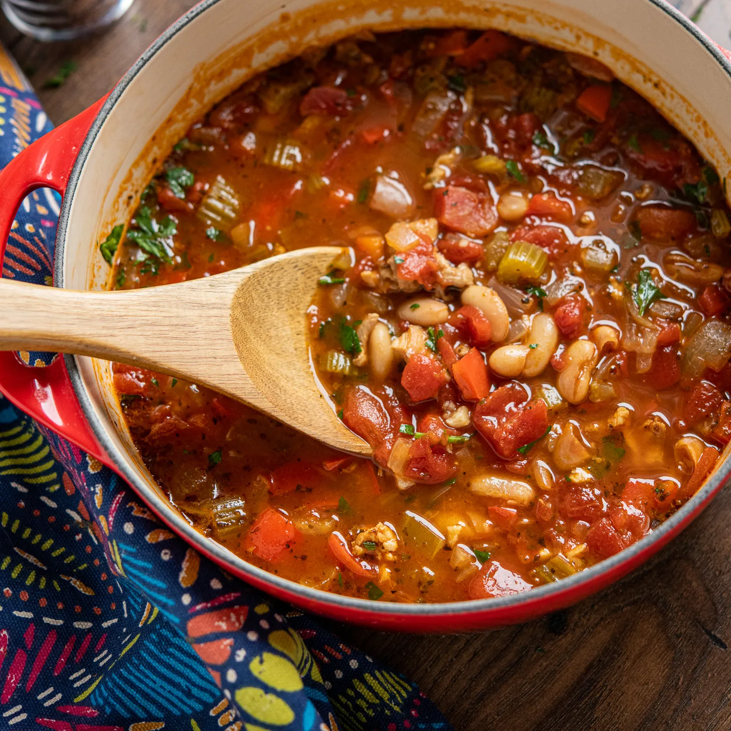 Instant Pot Chicken and White Bean Soup