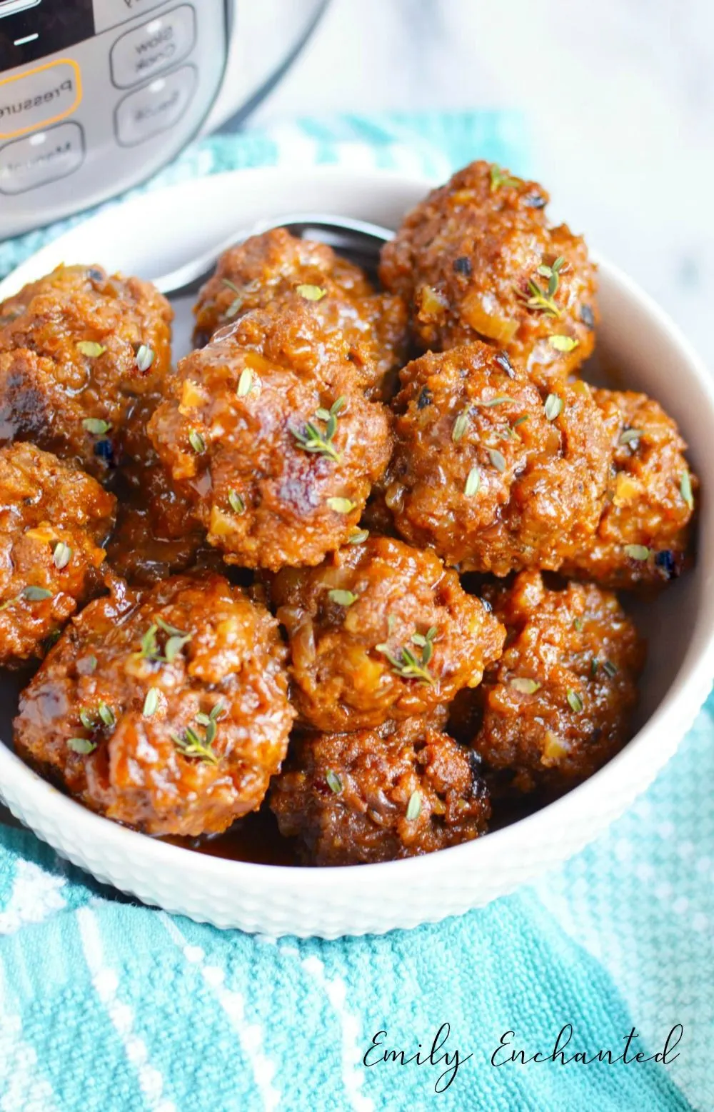 Instant Pot Meatballs with BBQ Sauce