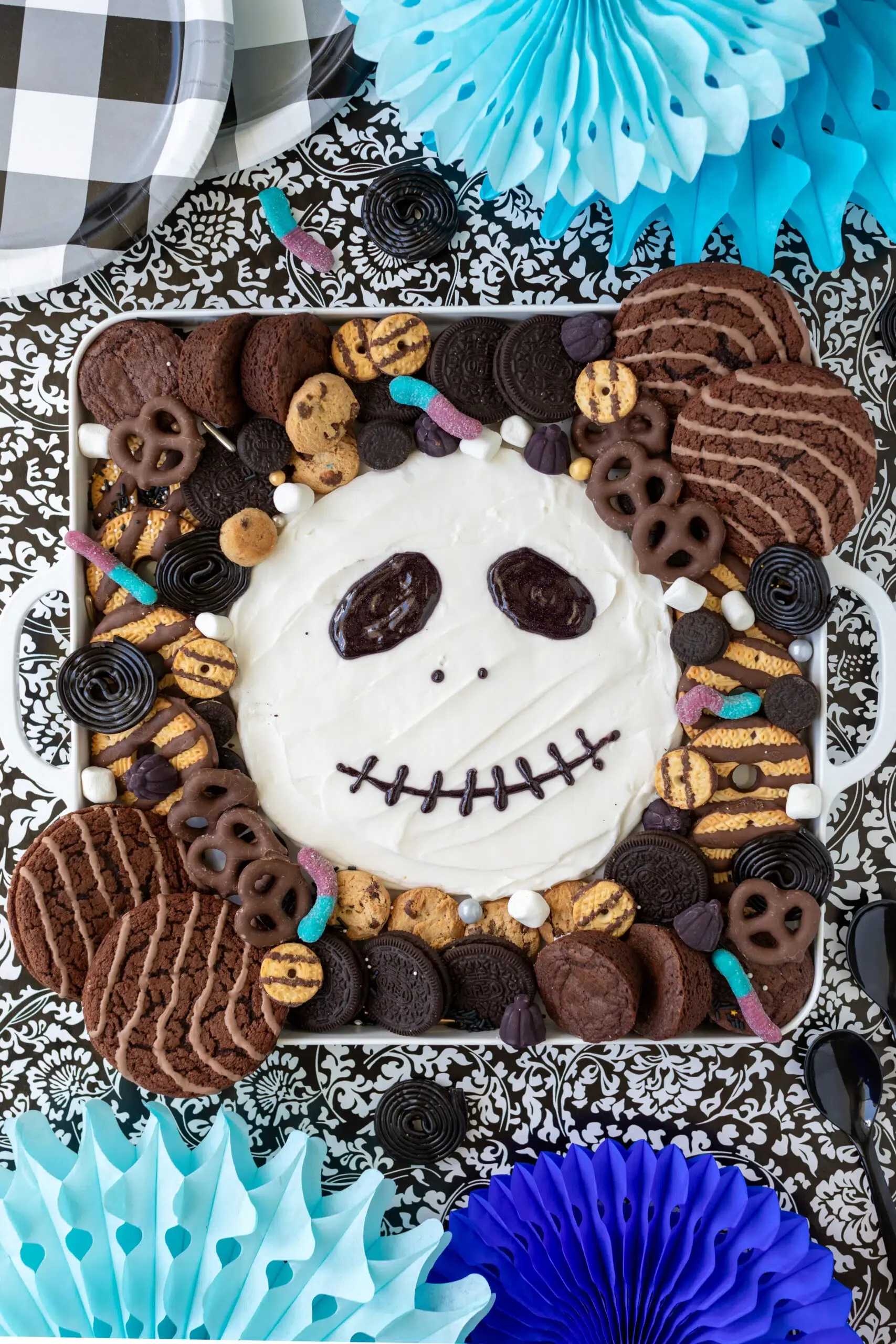 Jack Skellington Dessert Board