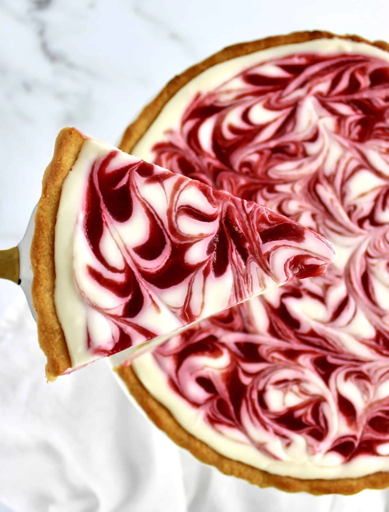 Keto White Chocolate Raspberry Cheesecake