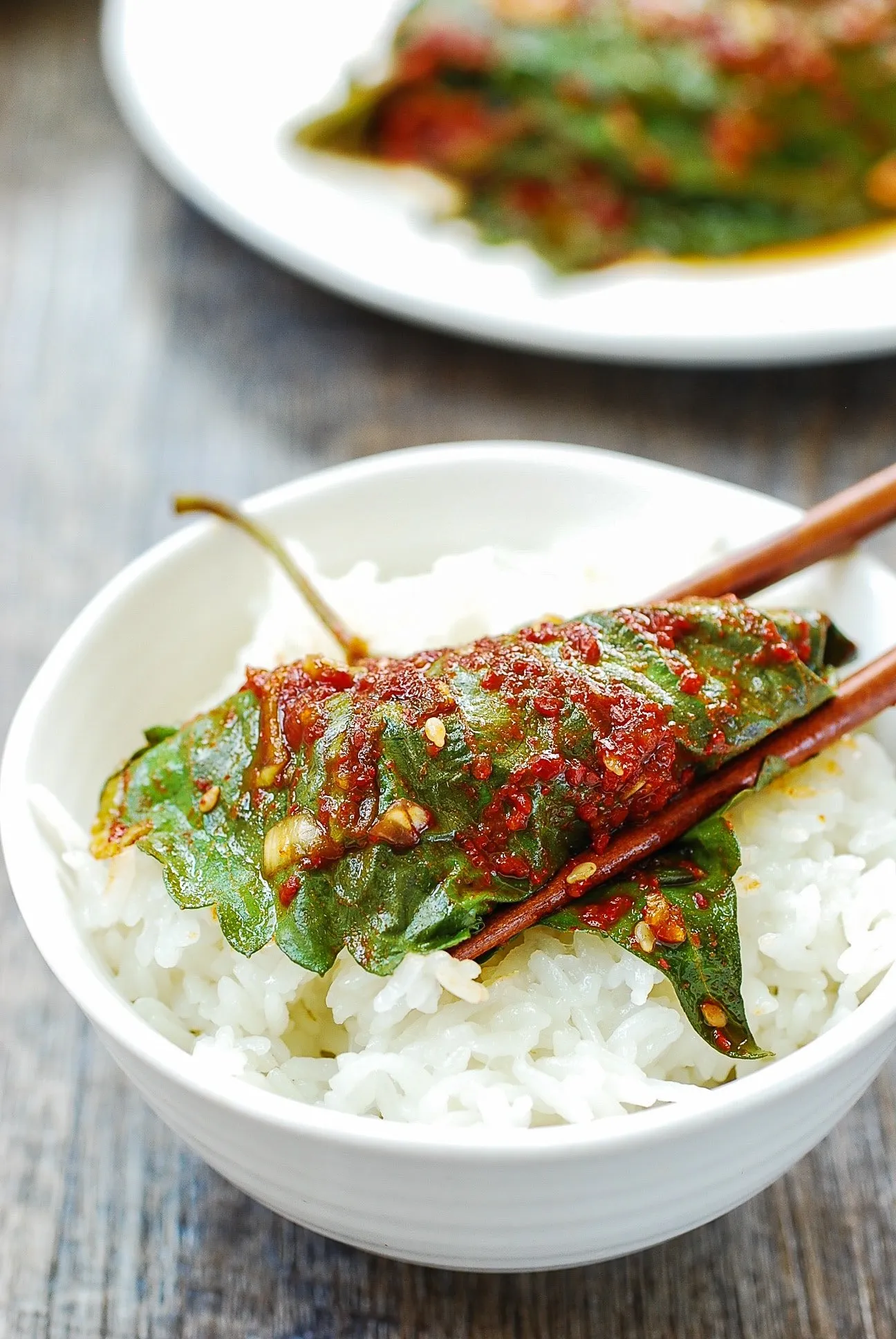 Kkaennip Jjim (Steamed Perilla Leaves)