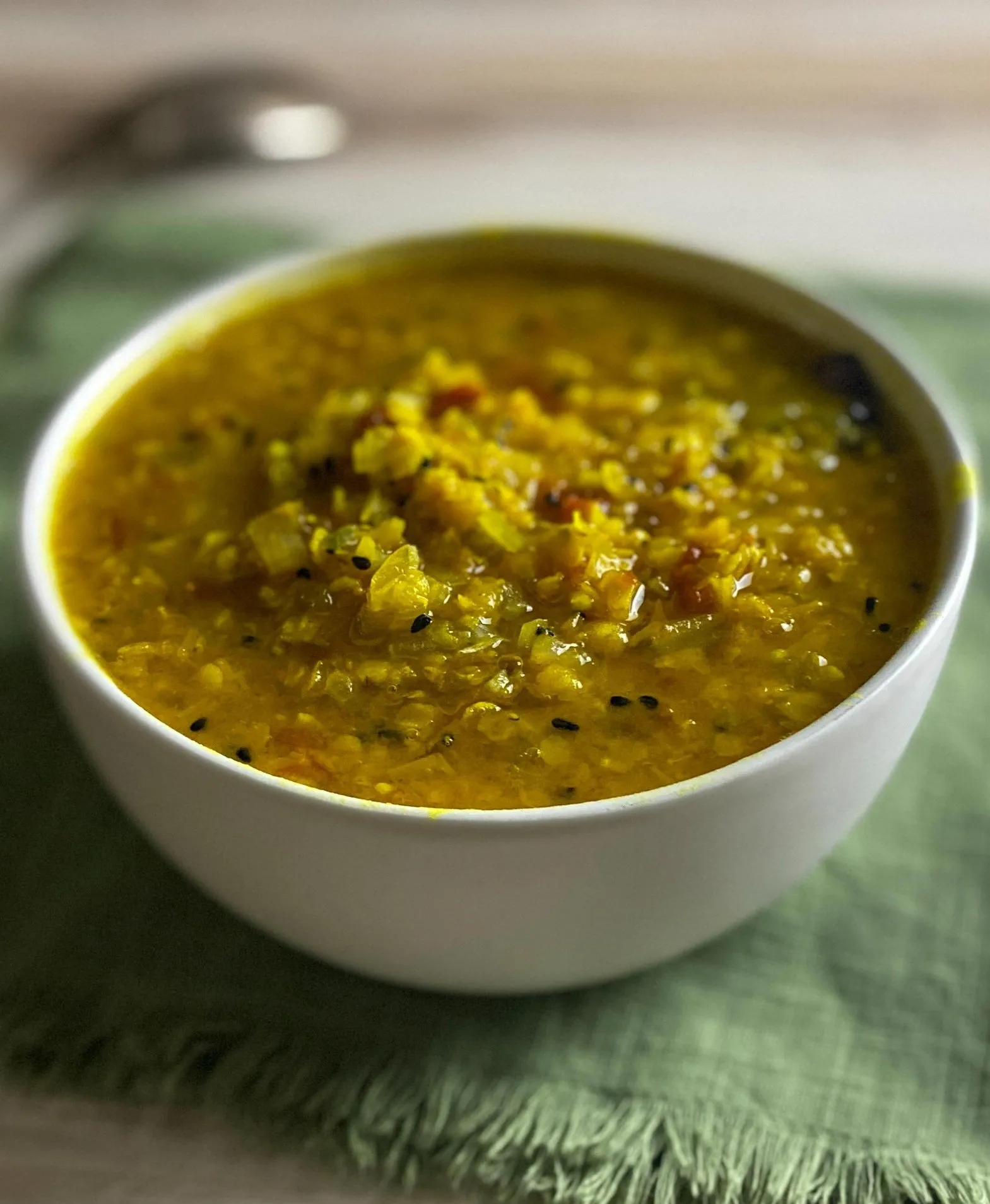 Lasuni Masoor Dal (Red Lentils with Garlic and Cilantro)