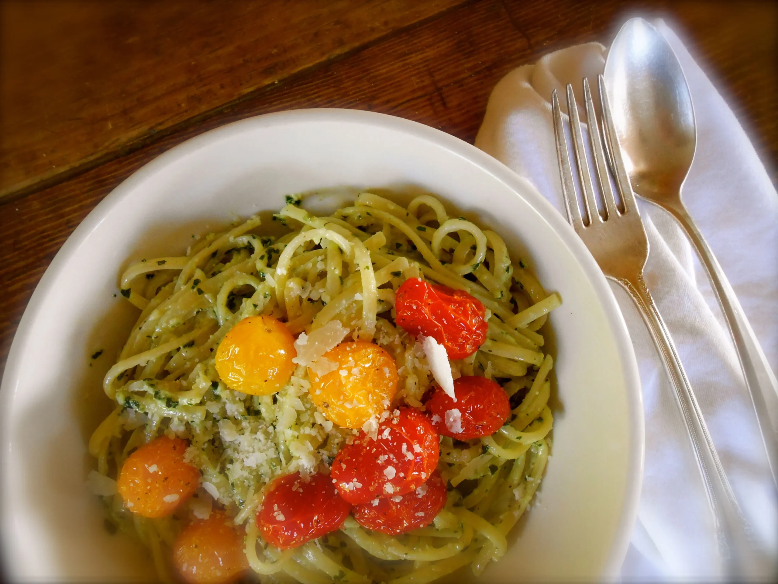 Linguine with Pesto Roasted Tomatoes