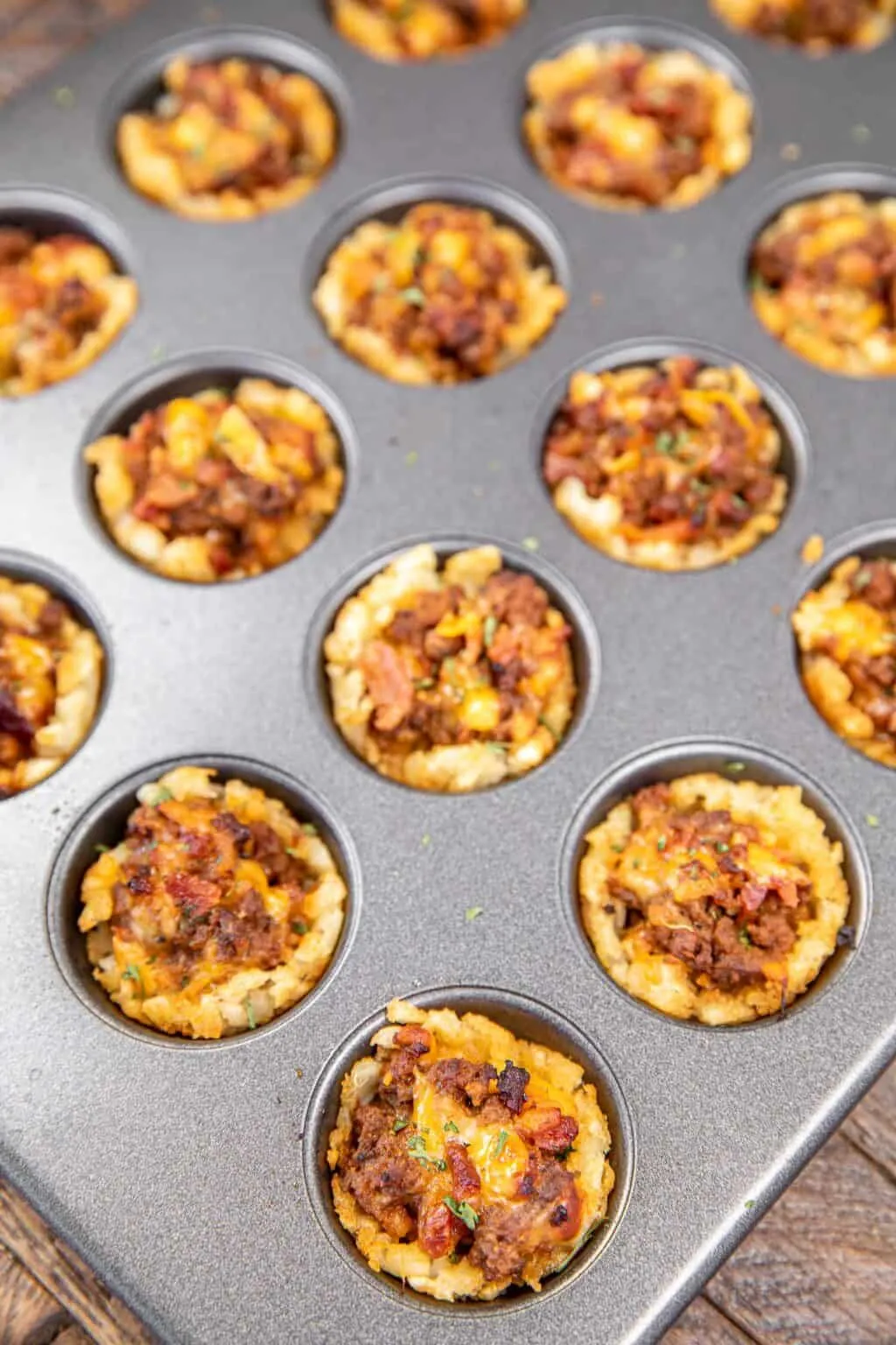 Mini Cheeseburger Tater Tot Cups