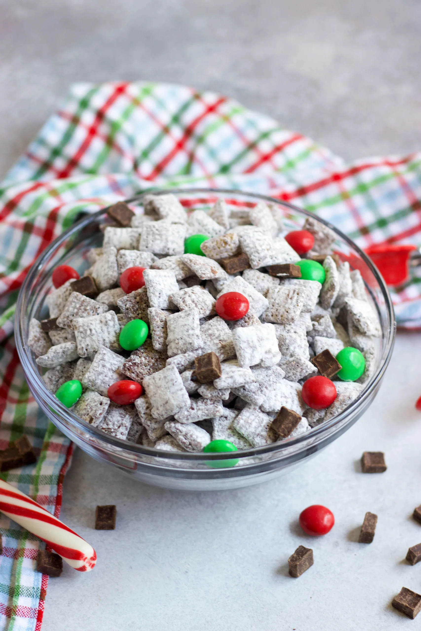 Mint Kissed Puppy Chow