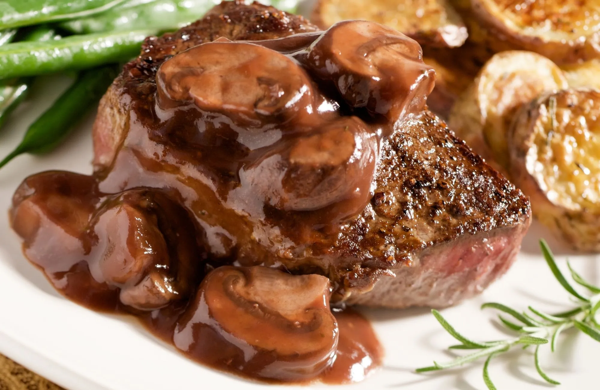 New York Steaks Wine Sauce
