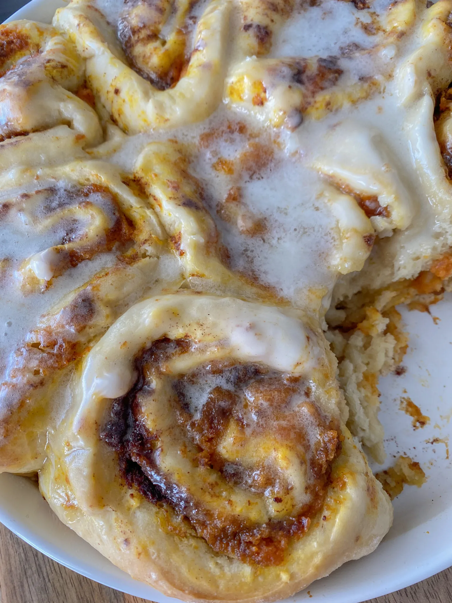 No Yeast Vegan Pumpkin Cinnamon Rolls