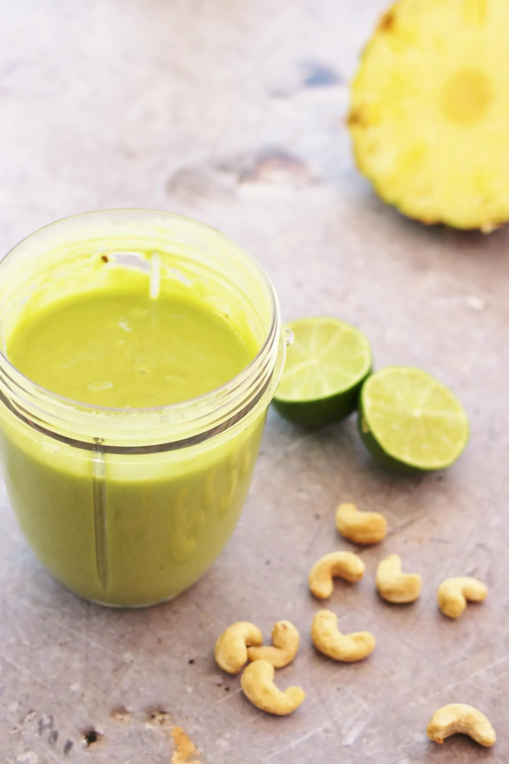 Nut and Mango Smoothie