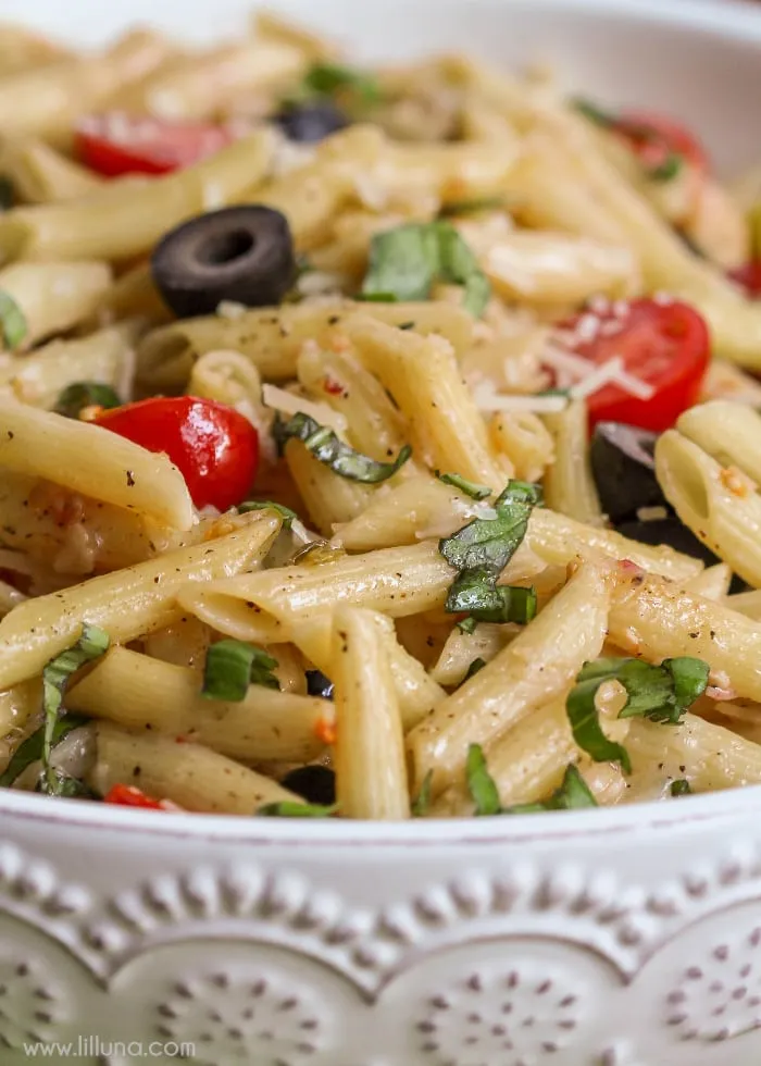 Pasta Salad with Fresh Mozzarella, Sun-Dried Tomatoes, and Olives
