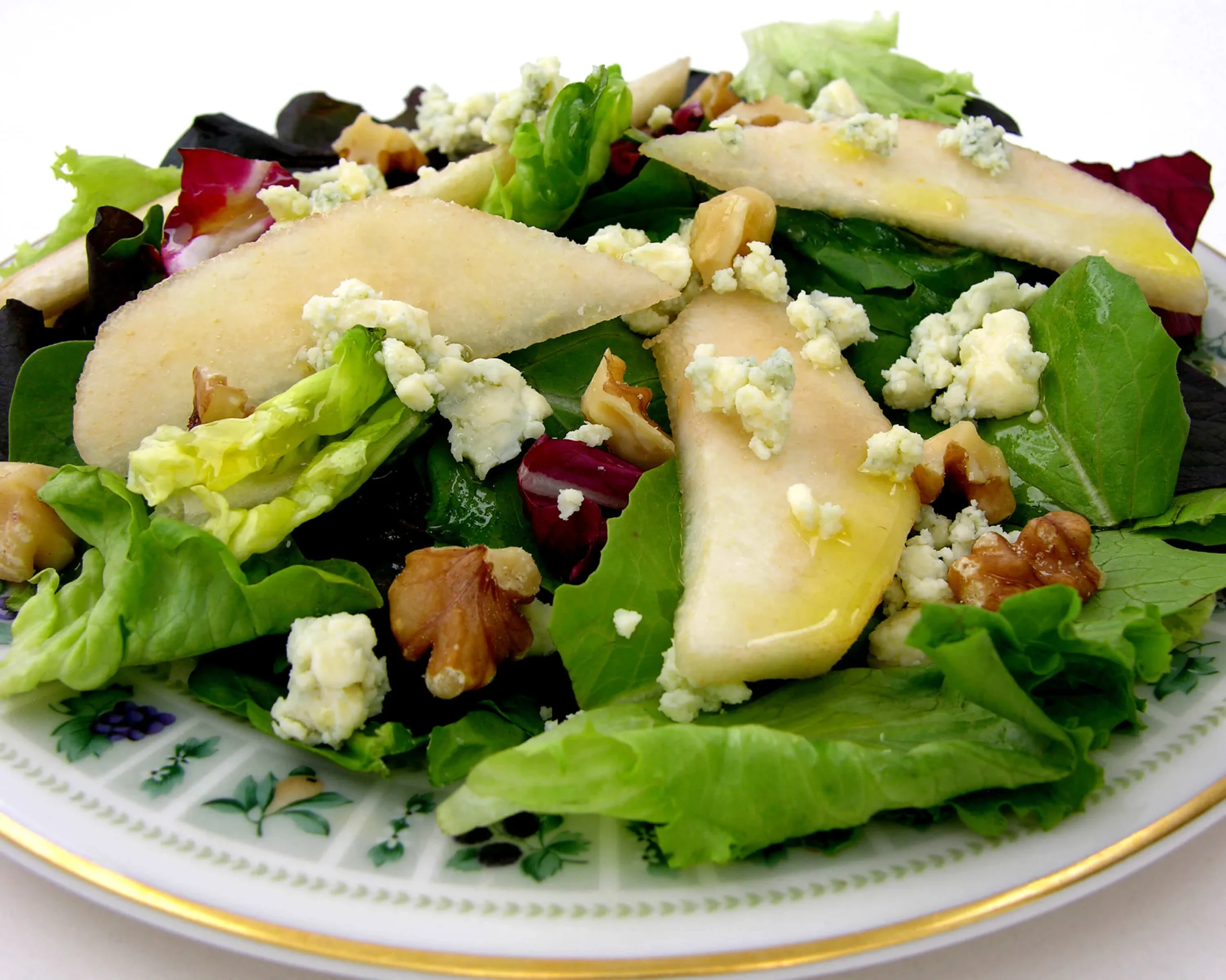 Pear Salad with Blue Cheese Dressing